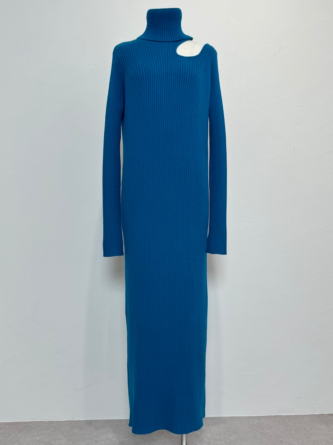 Decollete Cutout Knit Dress