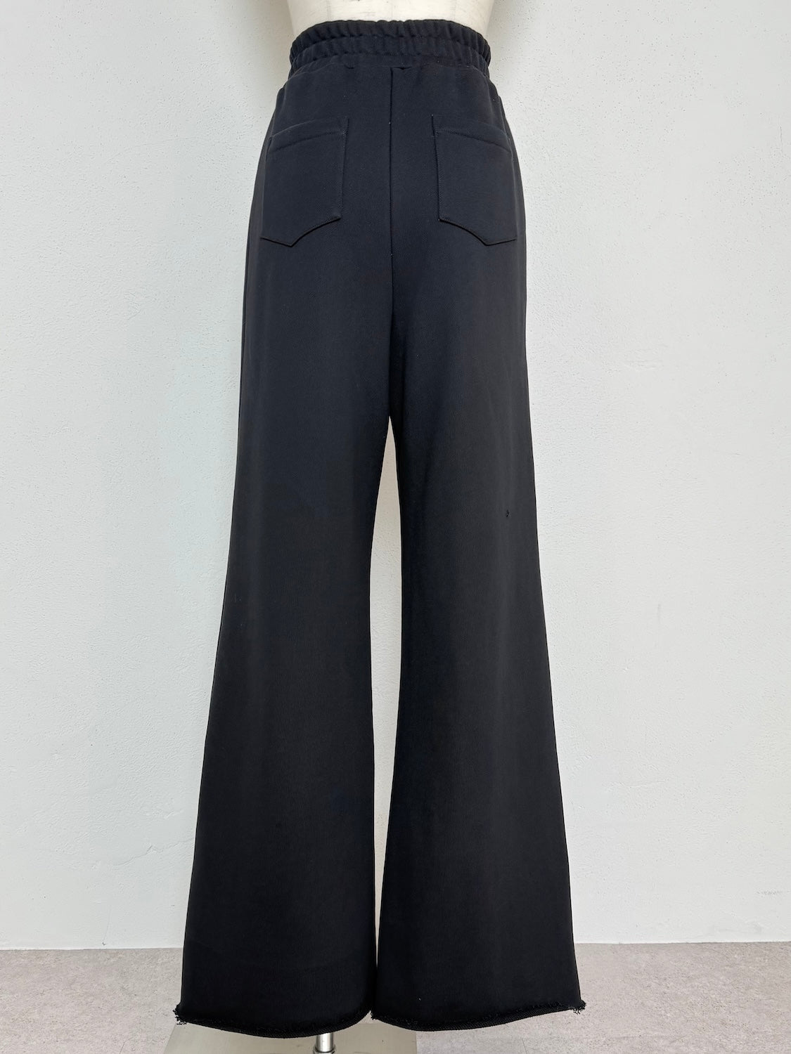 Cut-off Sweat Wide Pants
