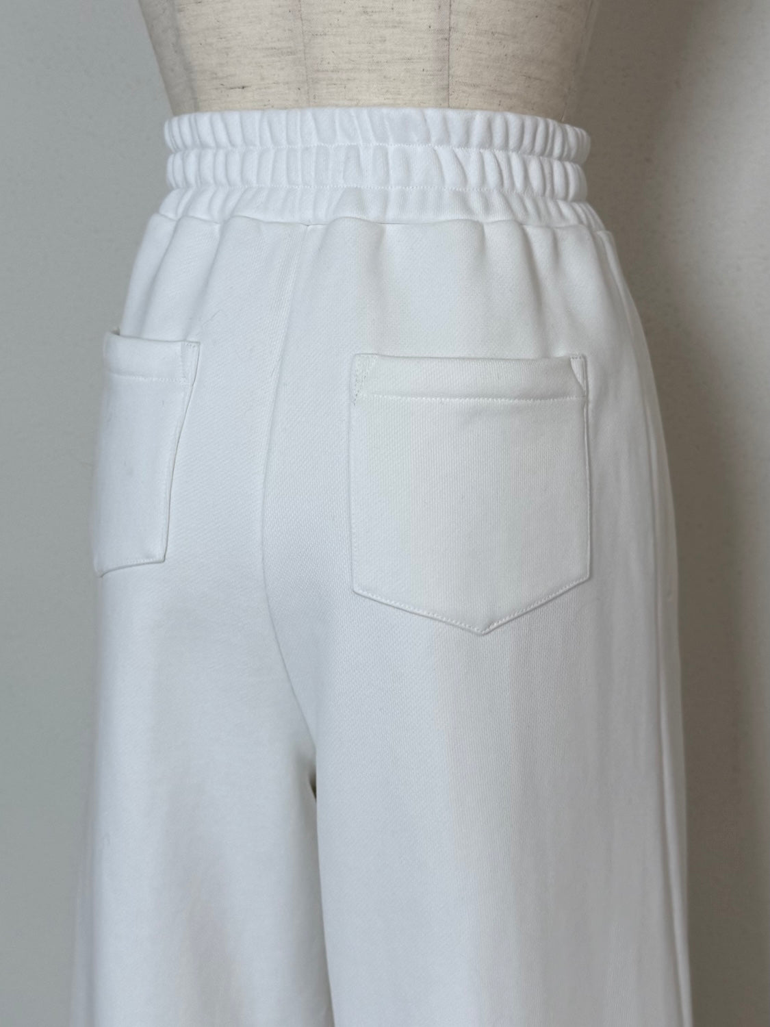 Cut-off Sweat Wide Pants