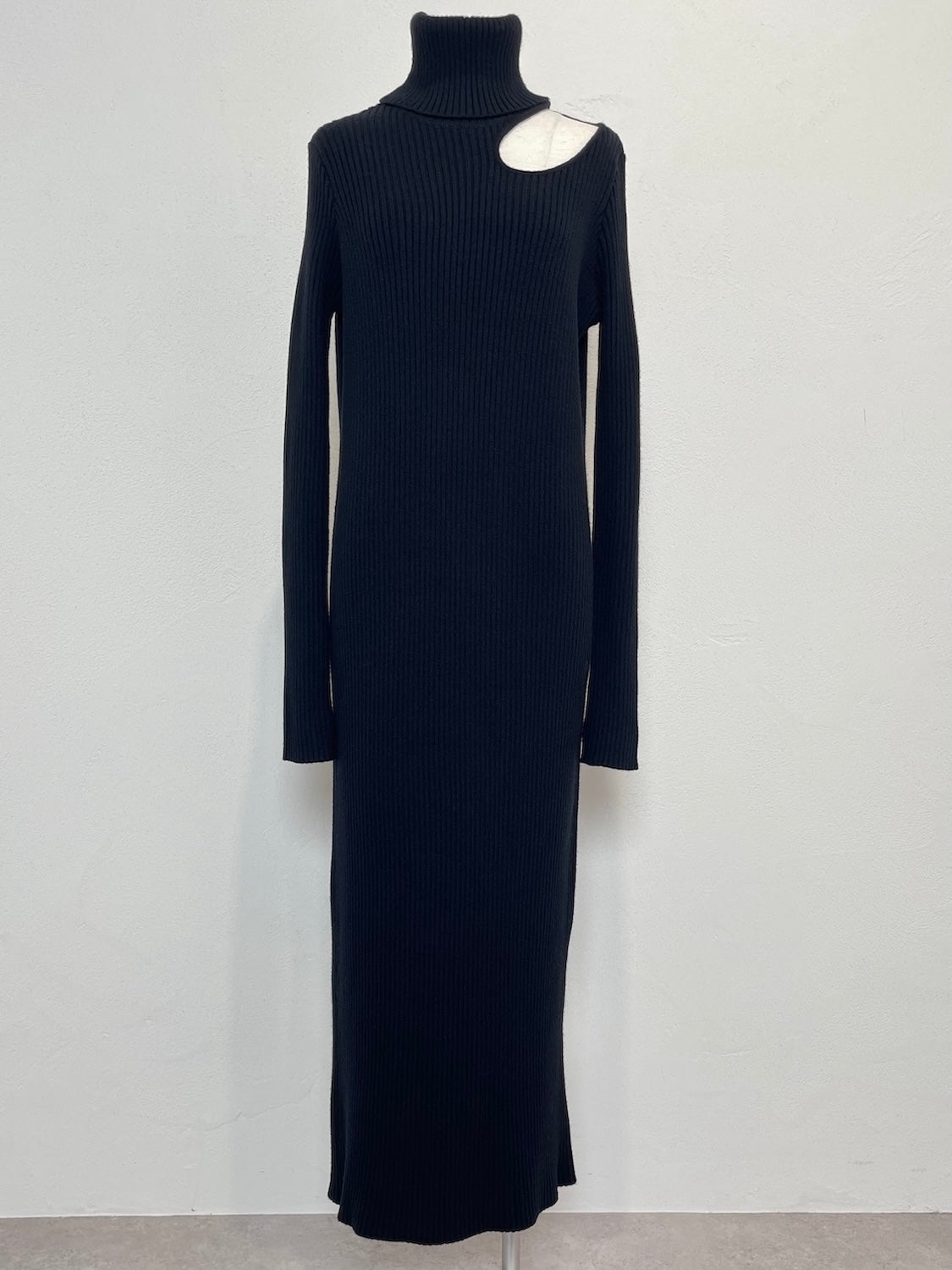 Decollete Cutout Knit Dress