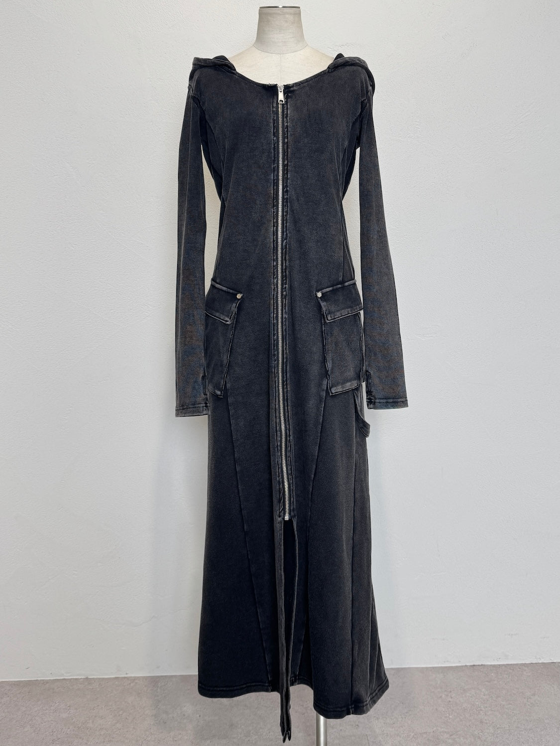 ピグメント Rib フーディー Zipワンピース