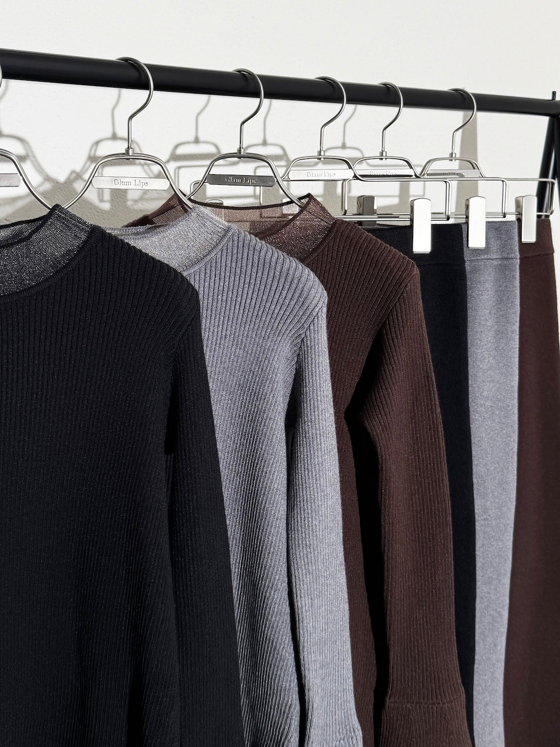 Sheer レイヤーカフス KNIT セットアップ