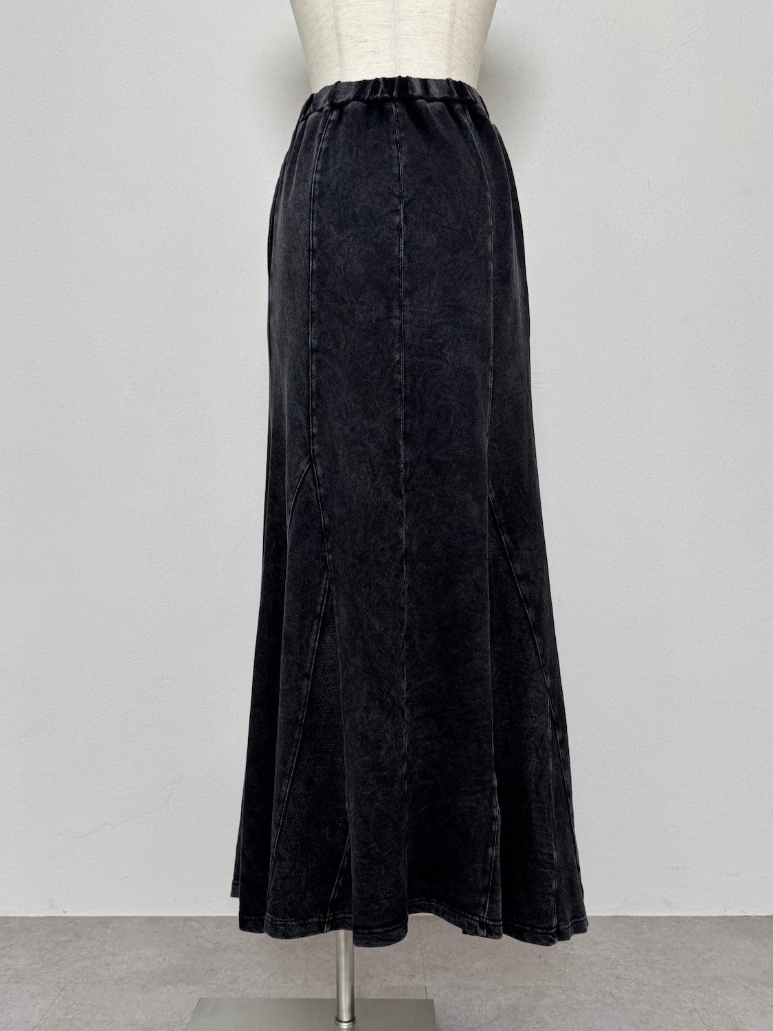 Pigment Sweat Mermaid Skirt Set-up
