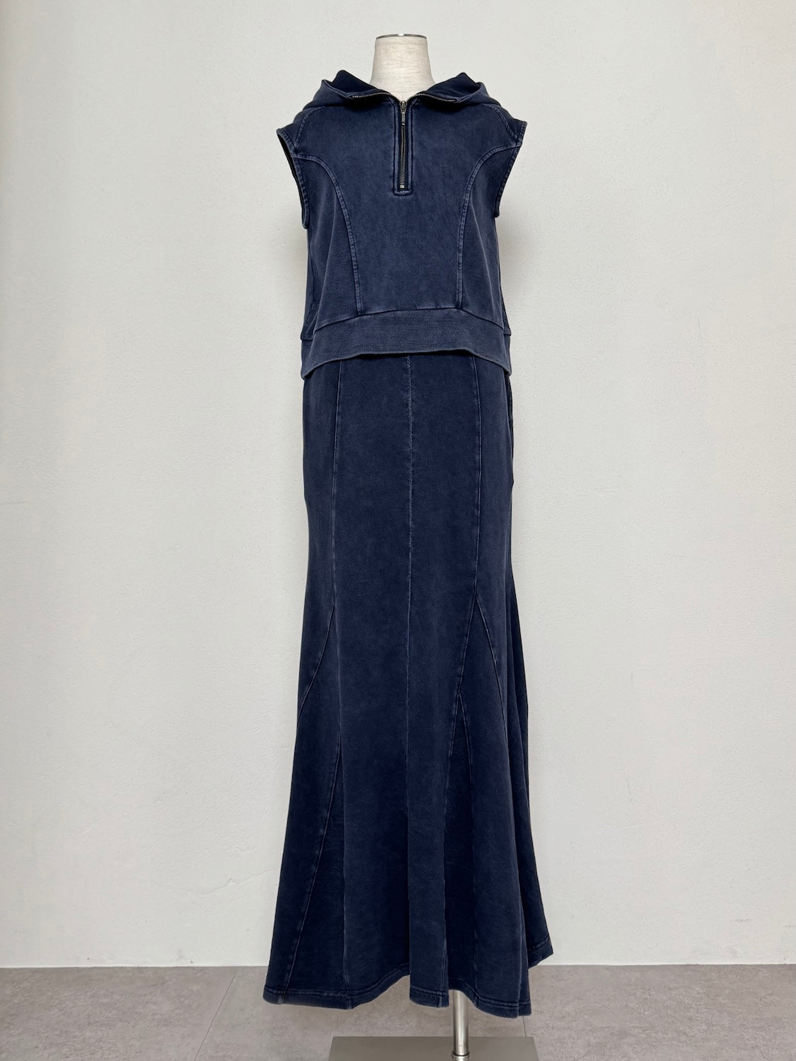 Pigment Sweat Mermaid Skirt Set-up