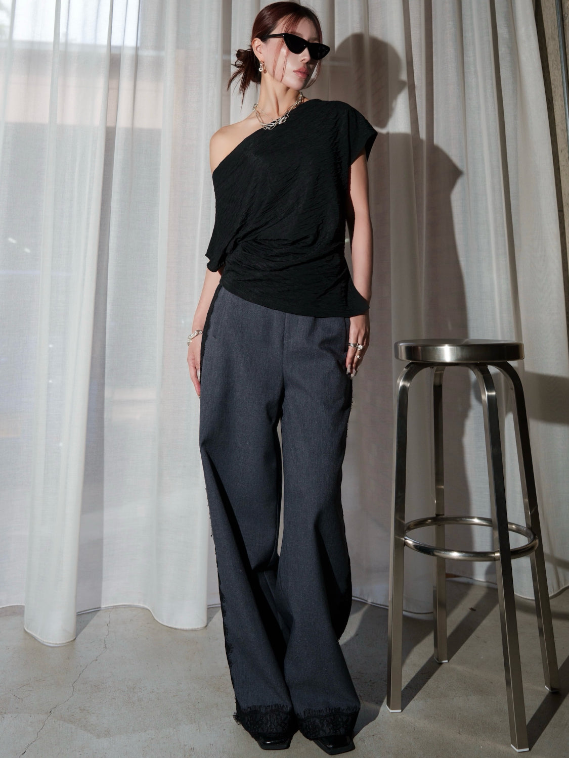 MODEL:159cm