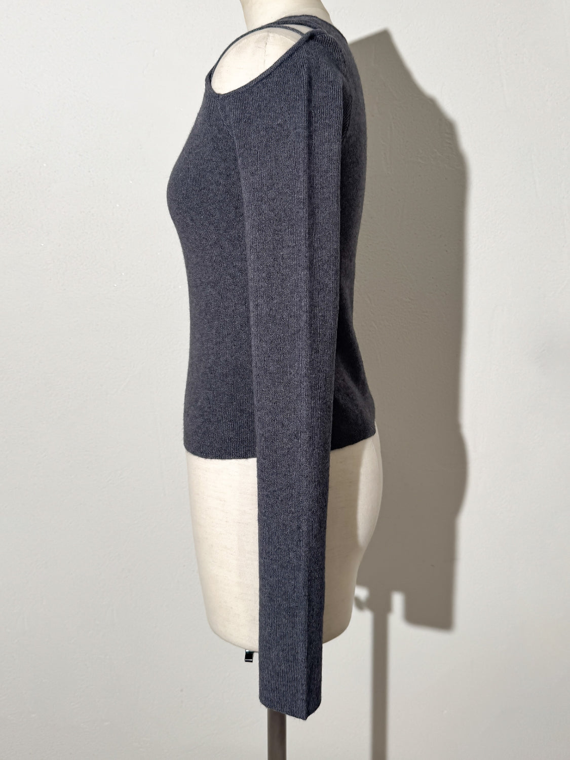 カット ストラップ KNIT ロングスリーブ