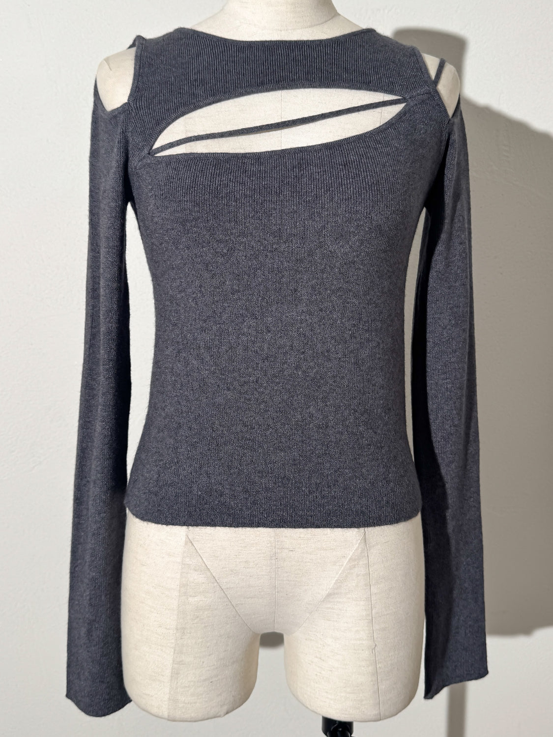 カット ストラップ KNIT ロングスリーブ