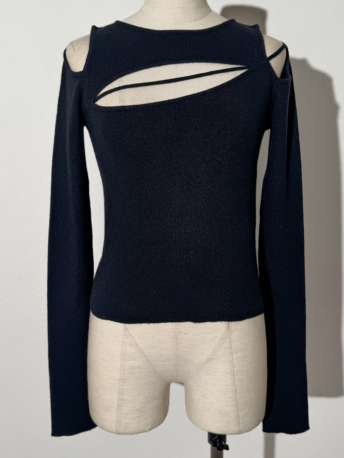 カット ストラップ KNIT ロングスリーブ