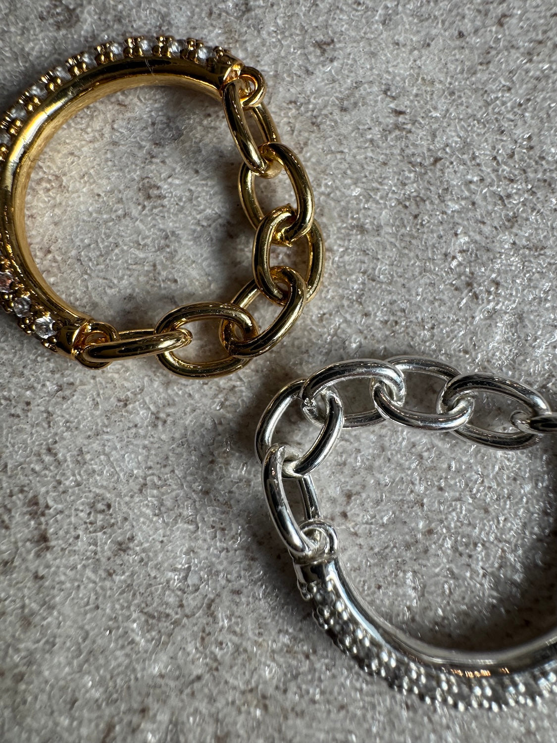 ハーフ Chain パヴェストーン リング