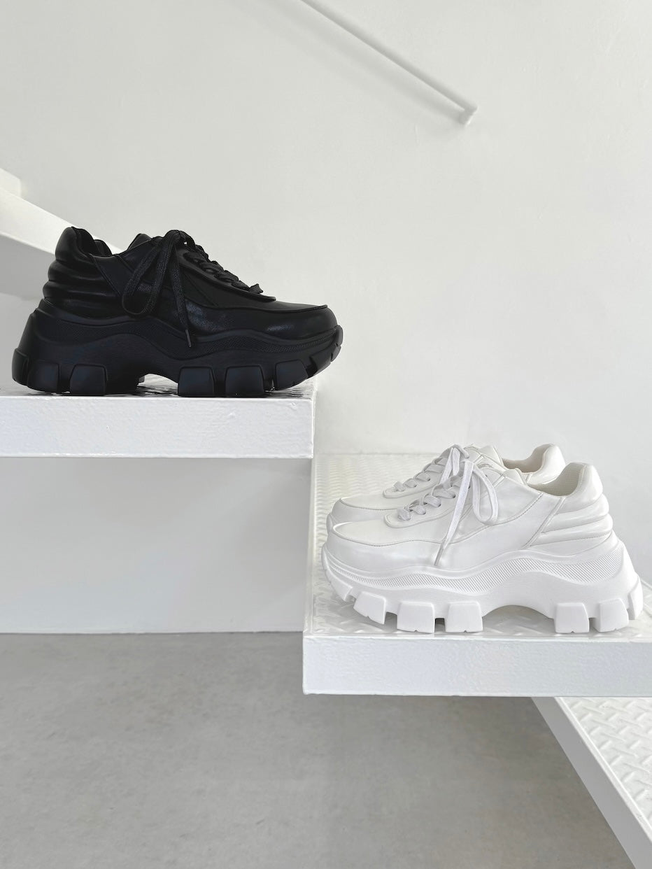 Volume ソール スニーカー