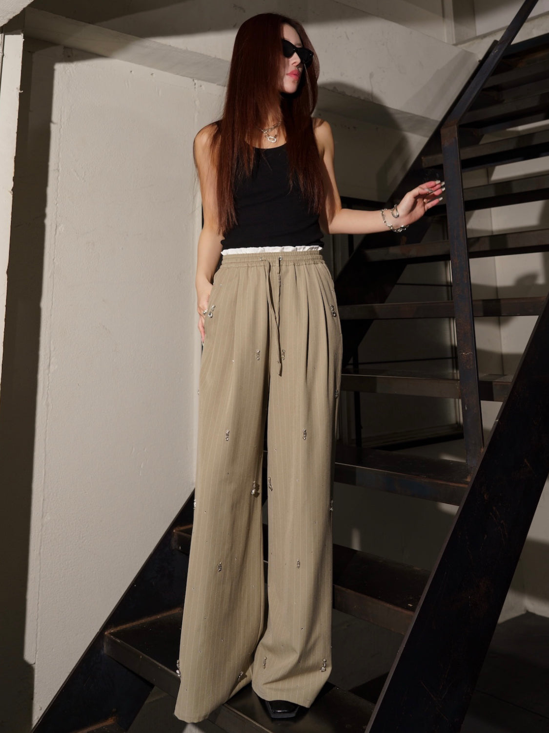 MODEL:159cm