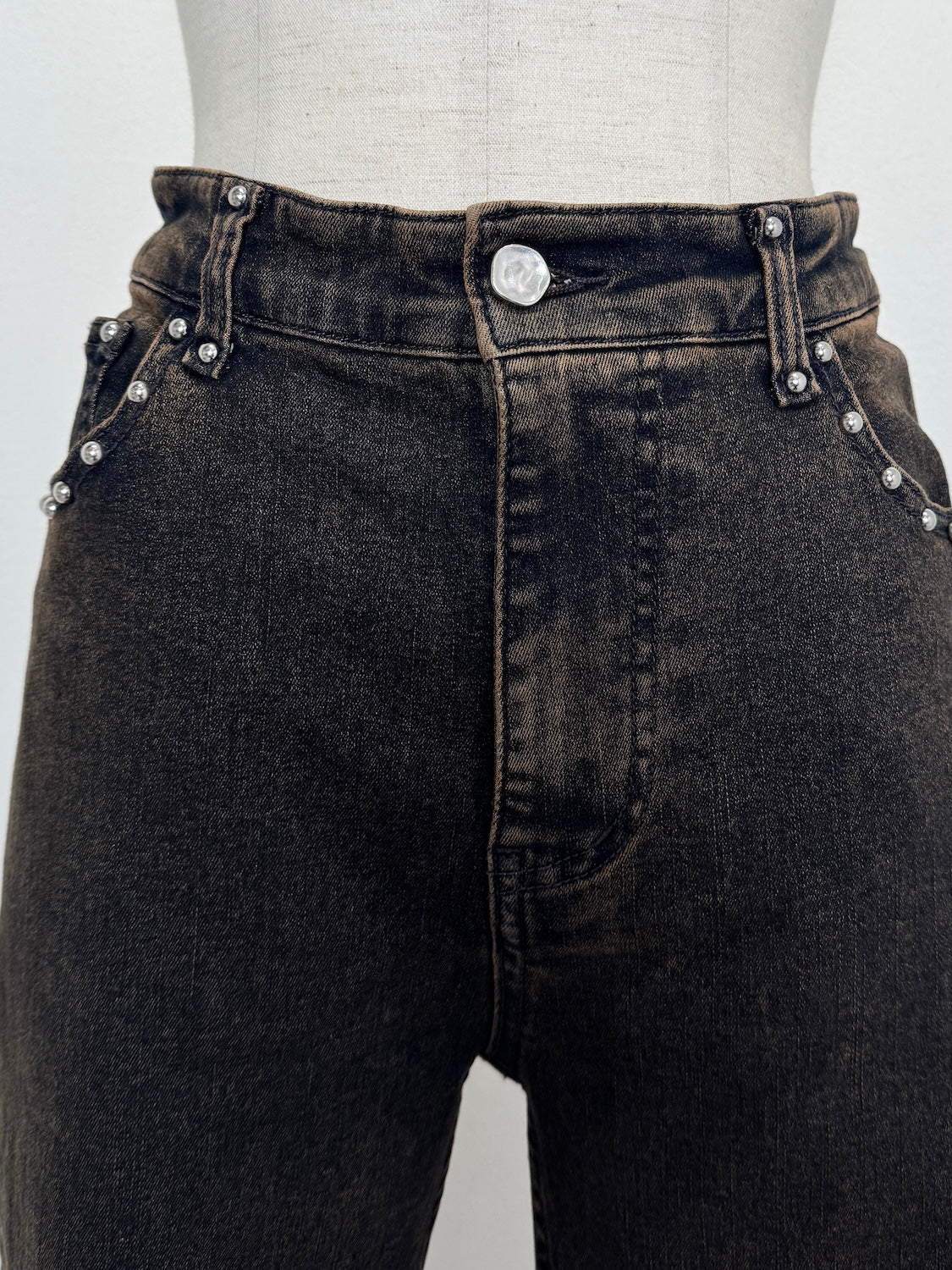 Multi スタッズ Stretch デニム