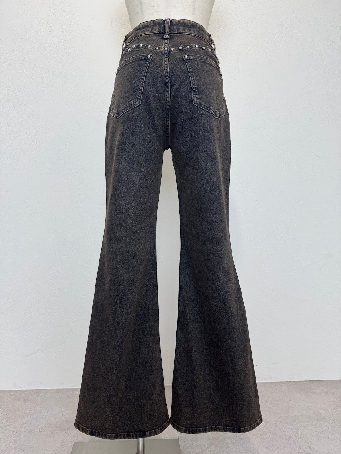 Multi スタッズ Stretch デニム