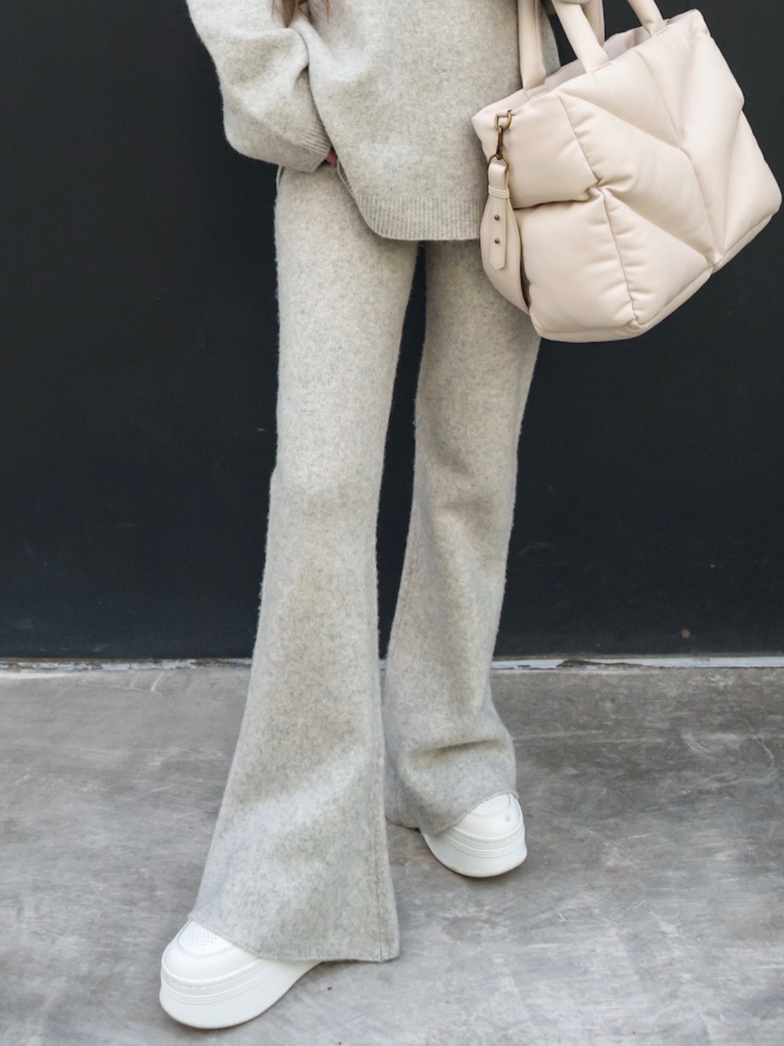 MODEL:159cm<br>着用サイズ0<br> COLOR:グレー