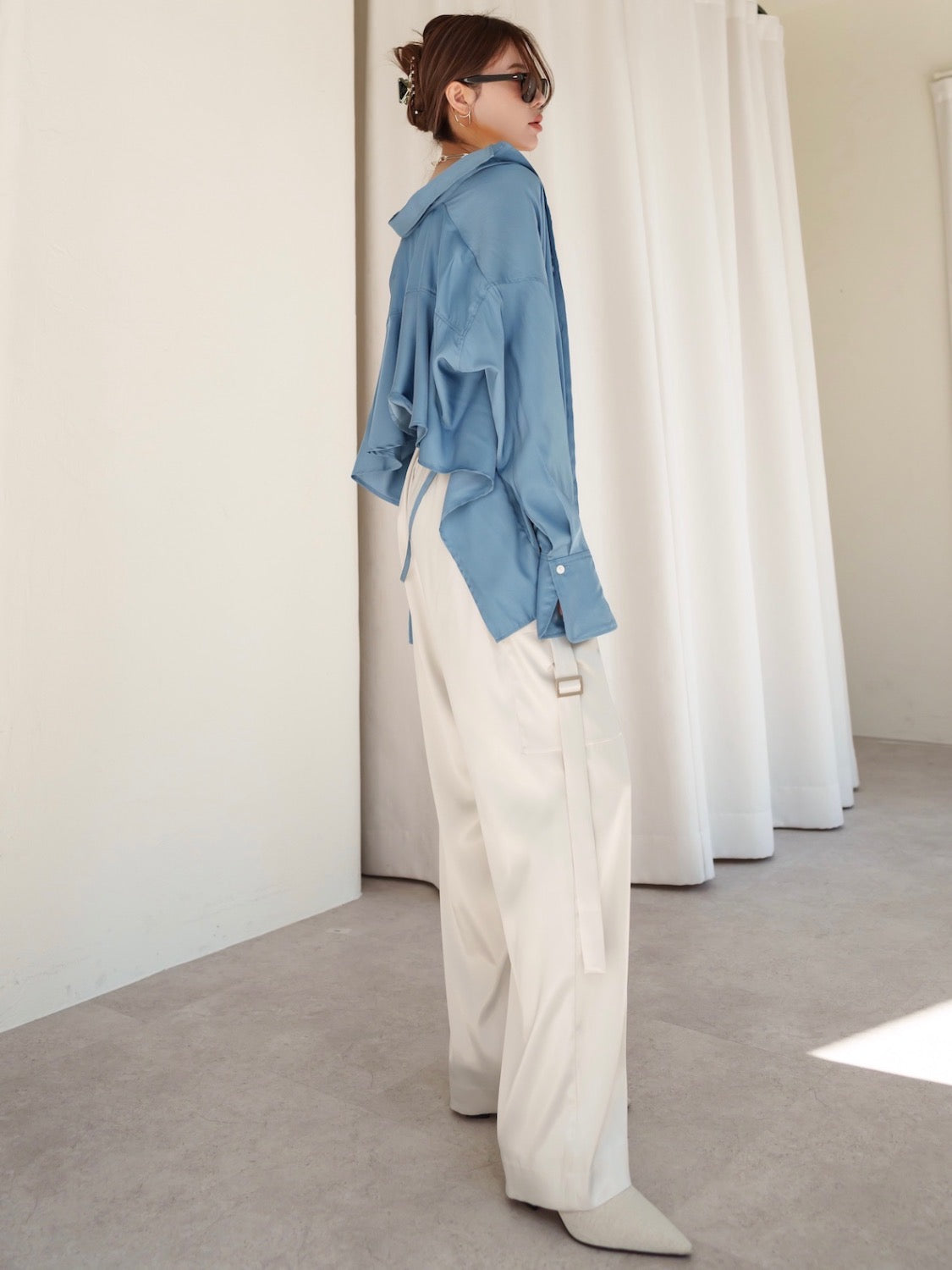 MODEL:159cm<br>COLOR:ブルー