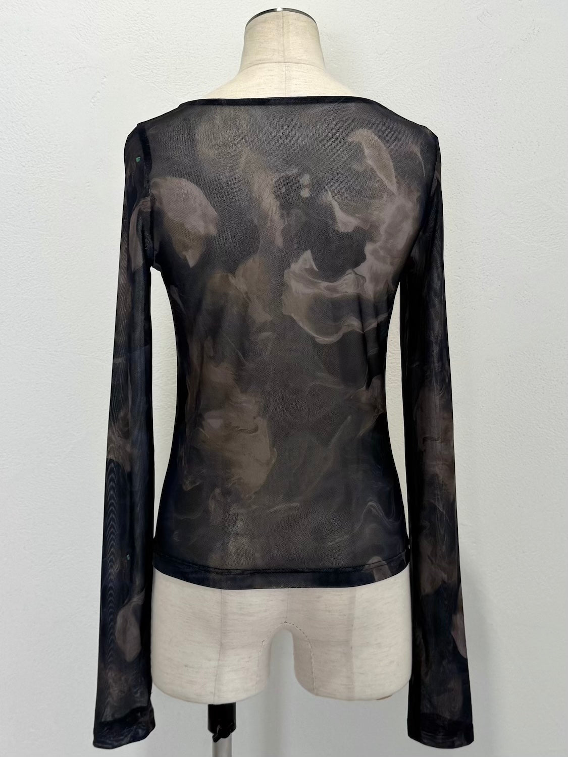 アートデザイン Sheer トップス