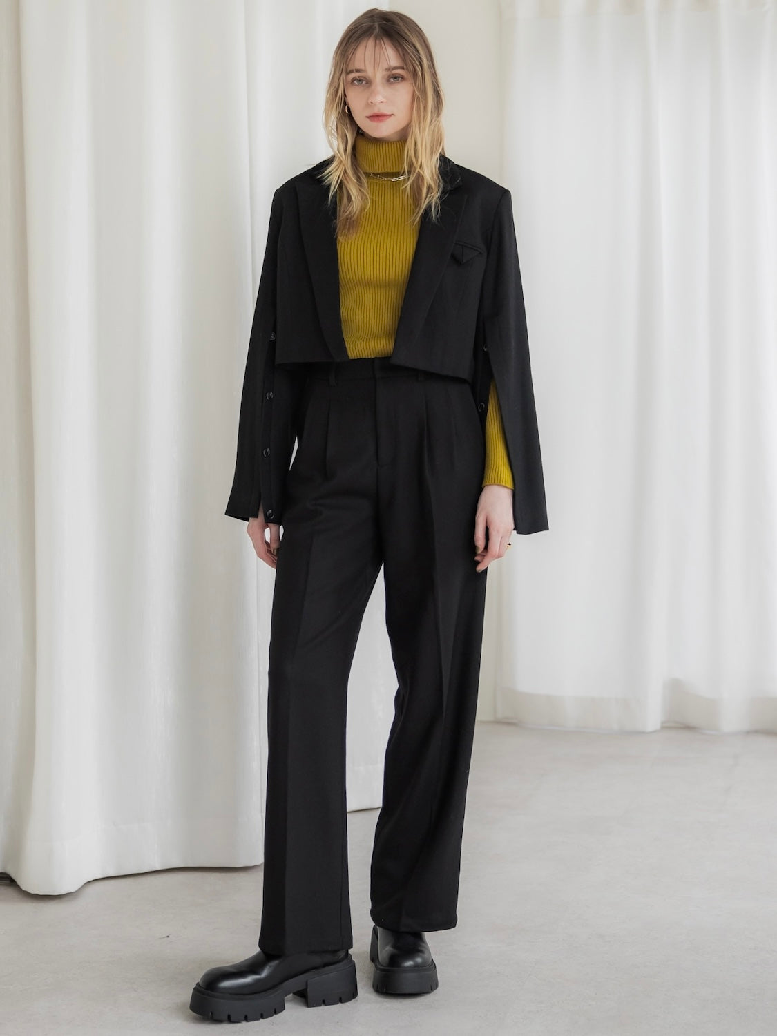 Wool twill short jacket