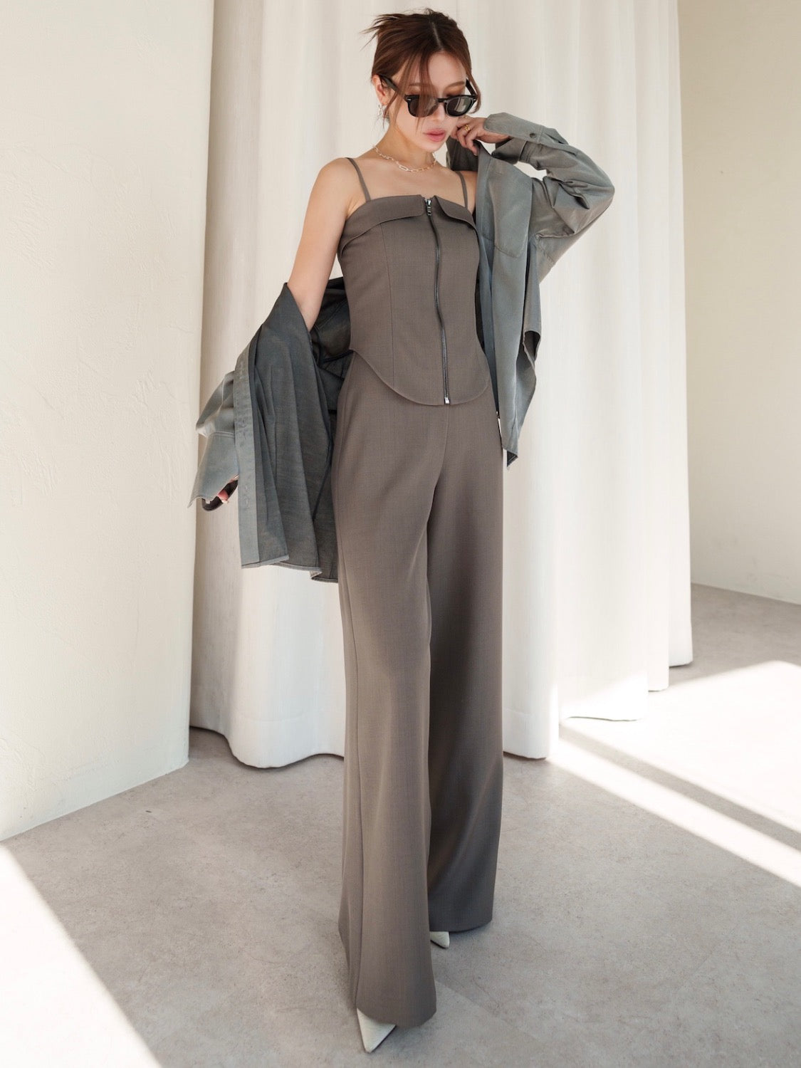 MODEL:159cm<br>着用サイズ:0<br>COLOR:グレー