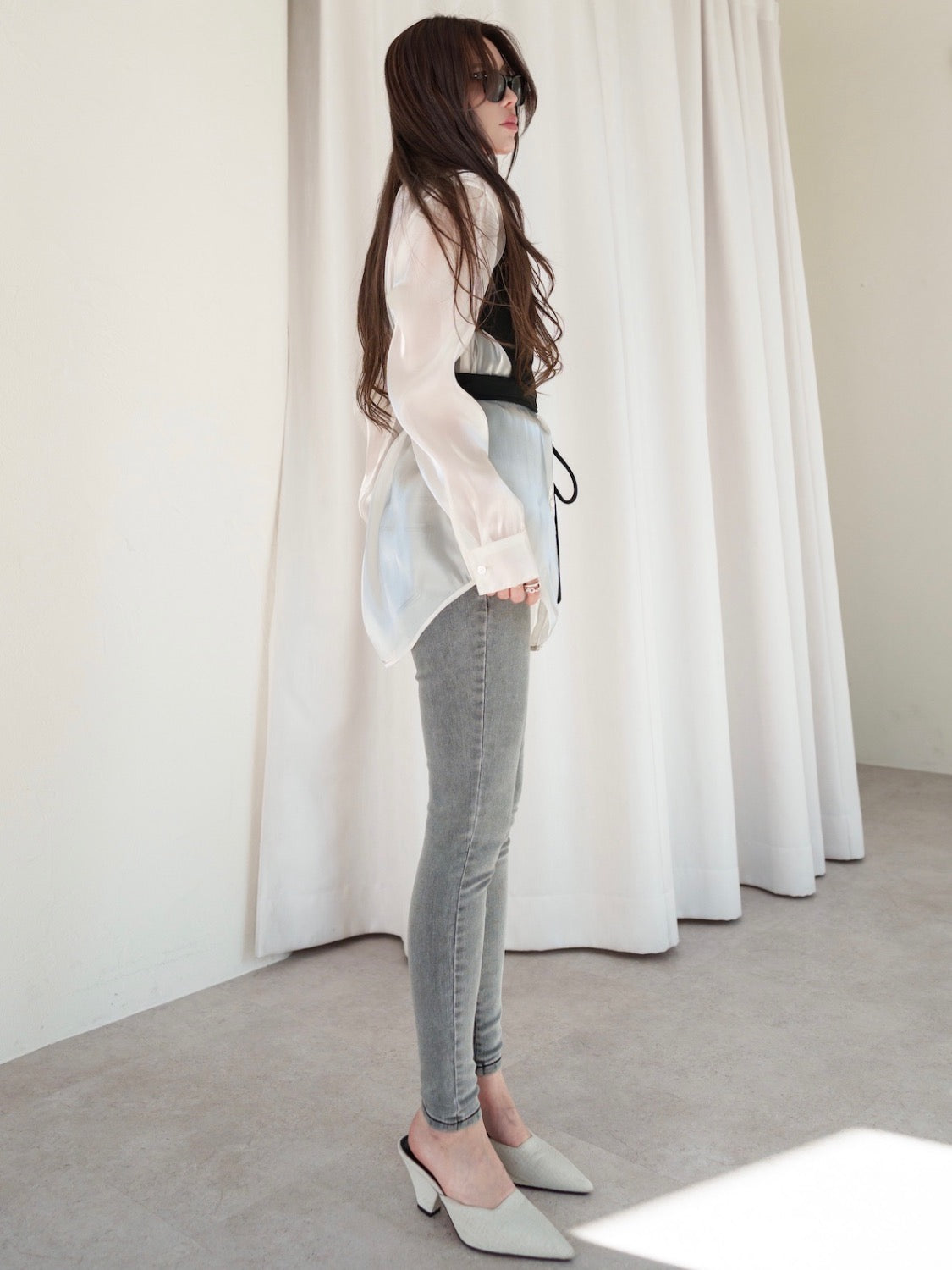 Smooth corset-like bustier