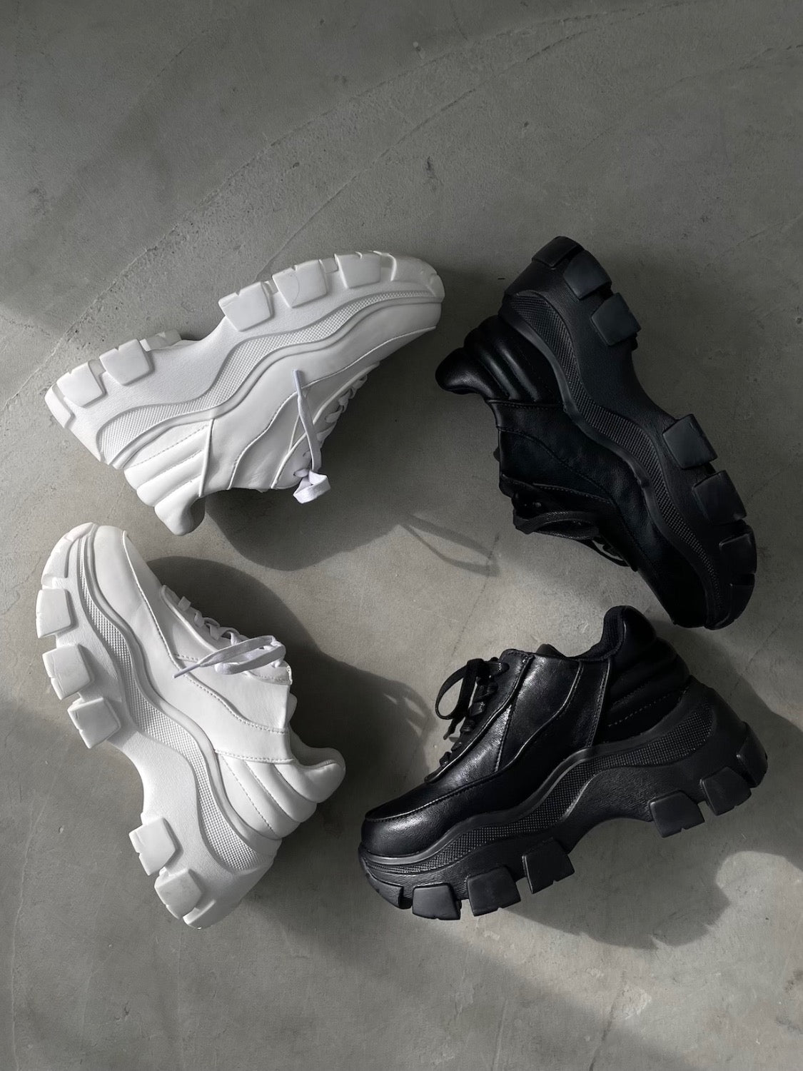 Volume ソール スニーカー