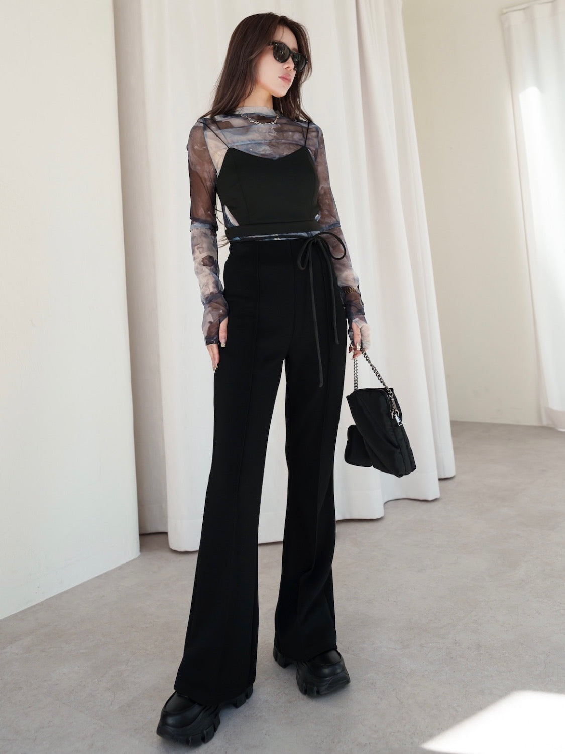 Smooth corset-like bustier