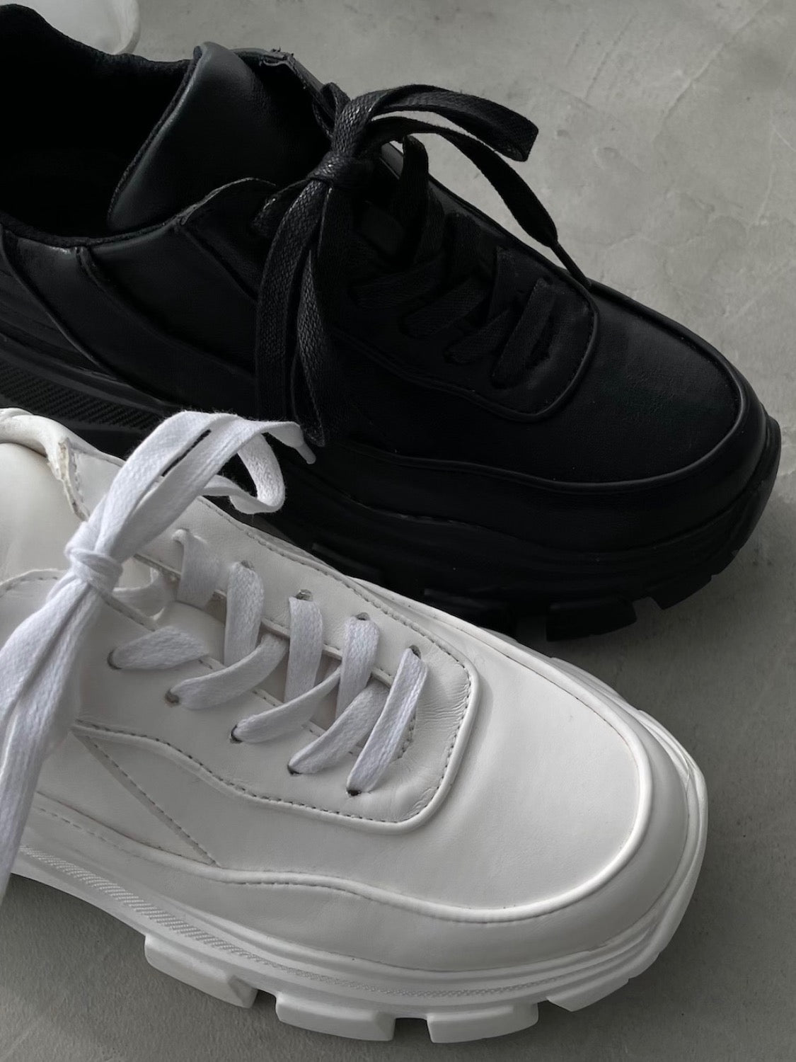 Volume ソール スニーカー