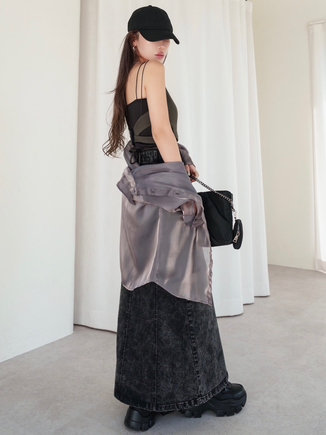 Smooth corset-like bustier