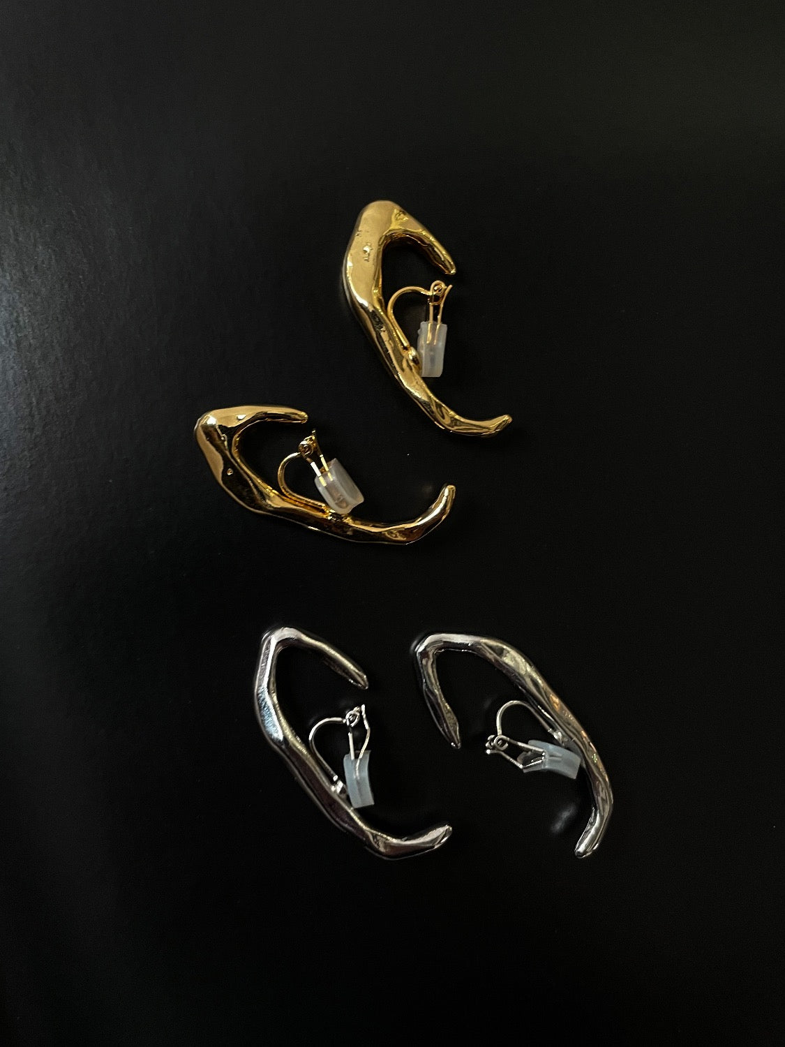 Nuance hook earrings