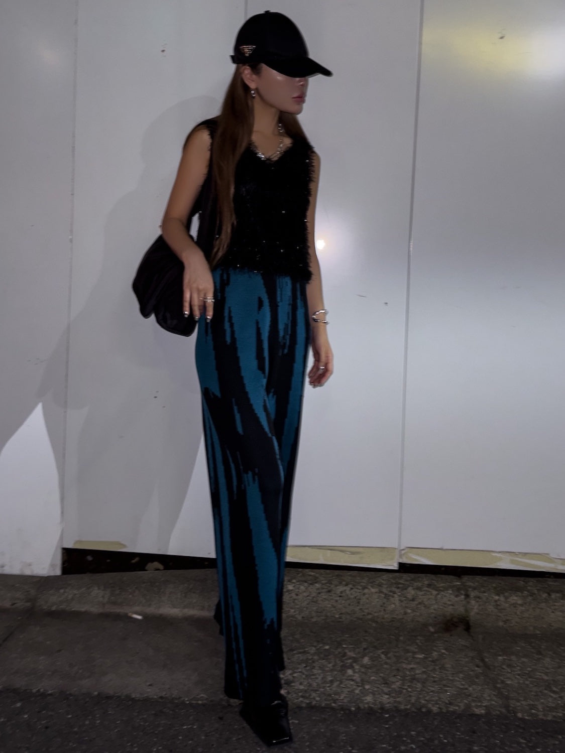 Pixel design knit pants
