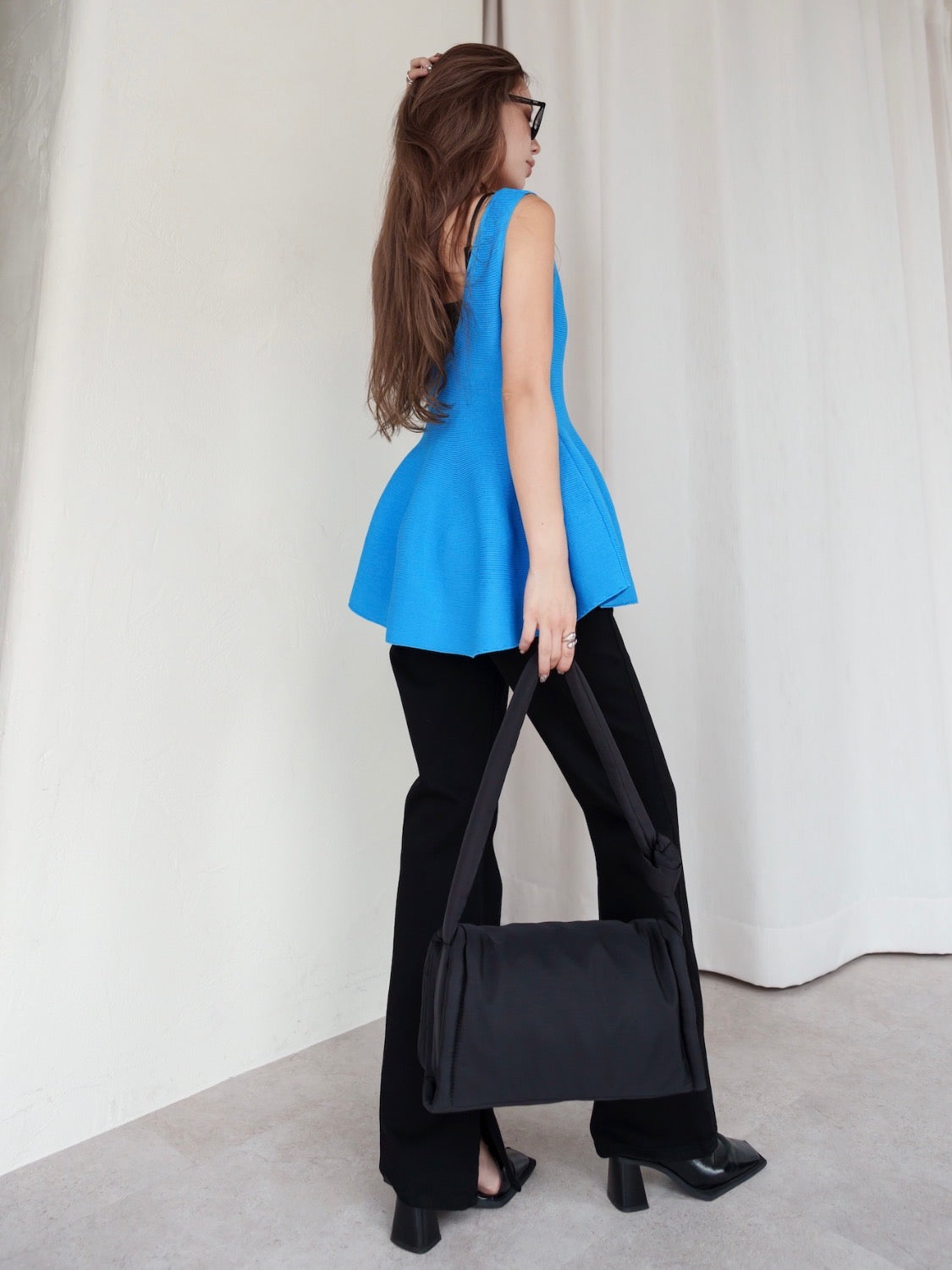 MODEL:159cm<br>COLOR:ブルー