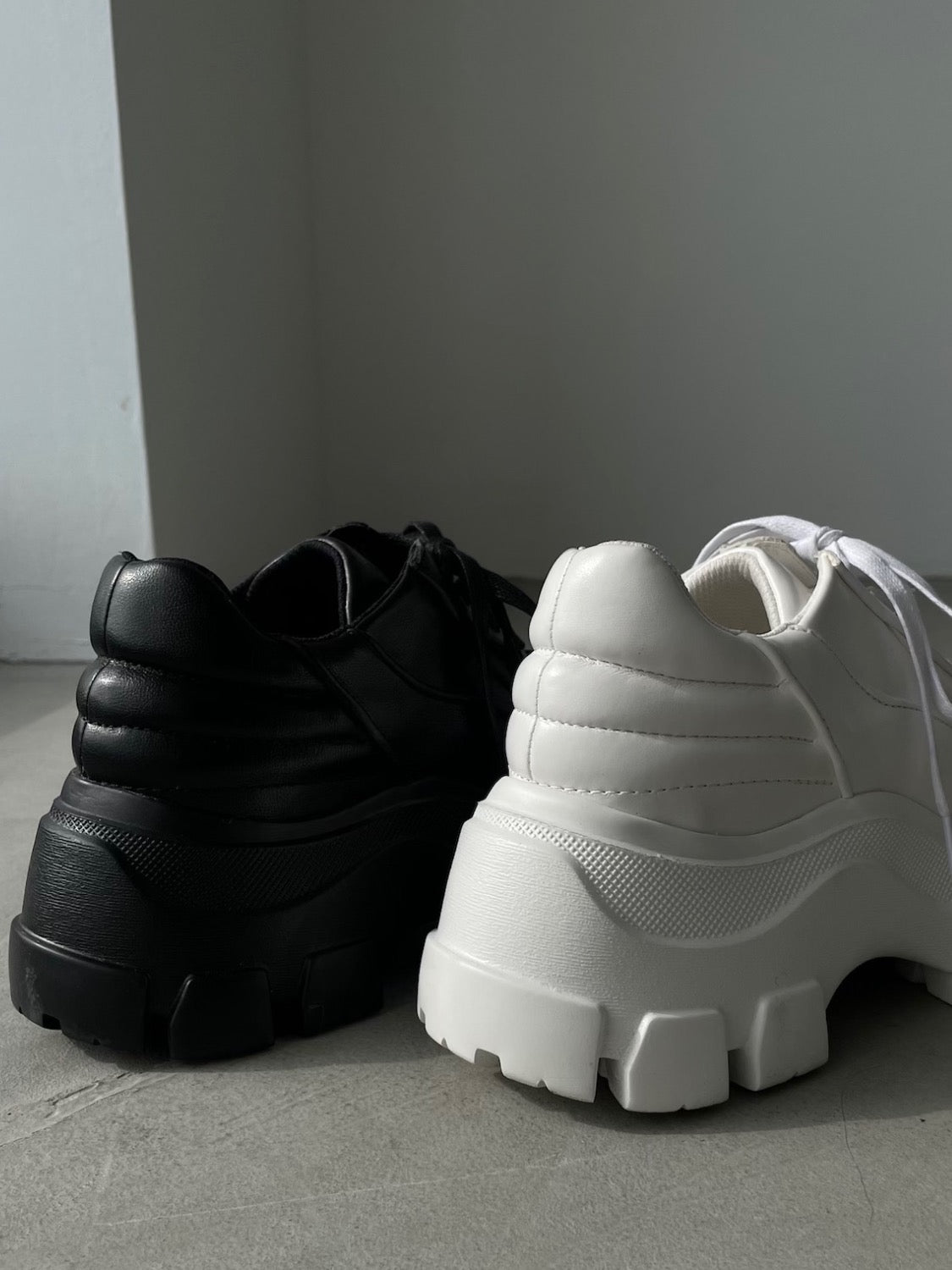 Volume ソール スニーカー