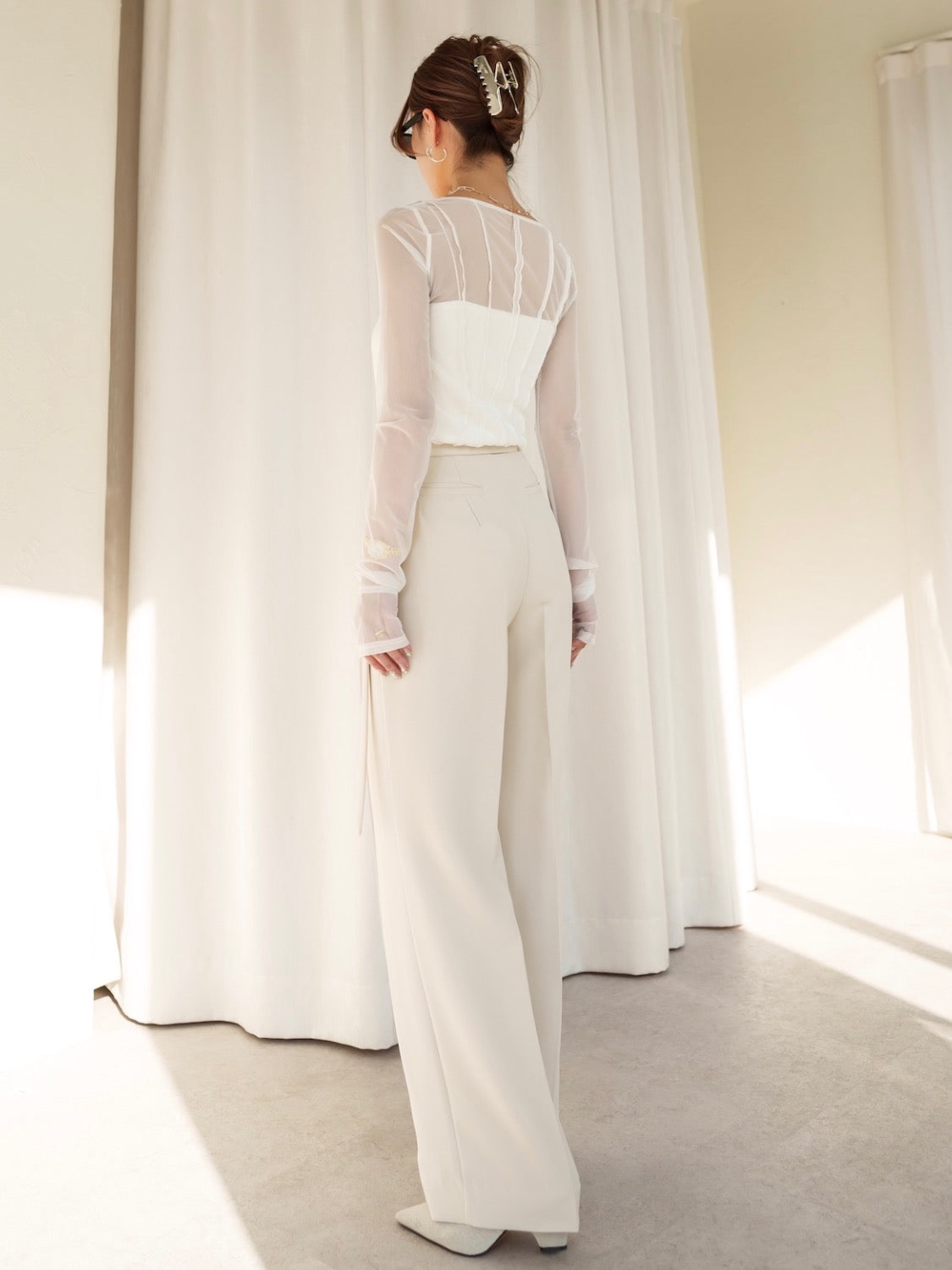 シームデザイン Sheer トップス