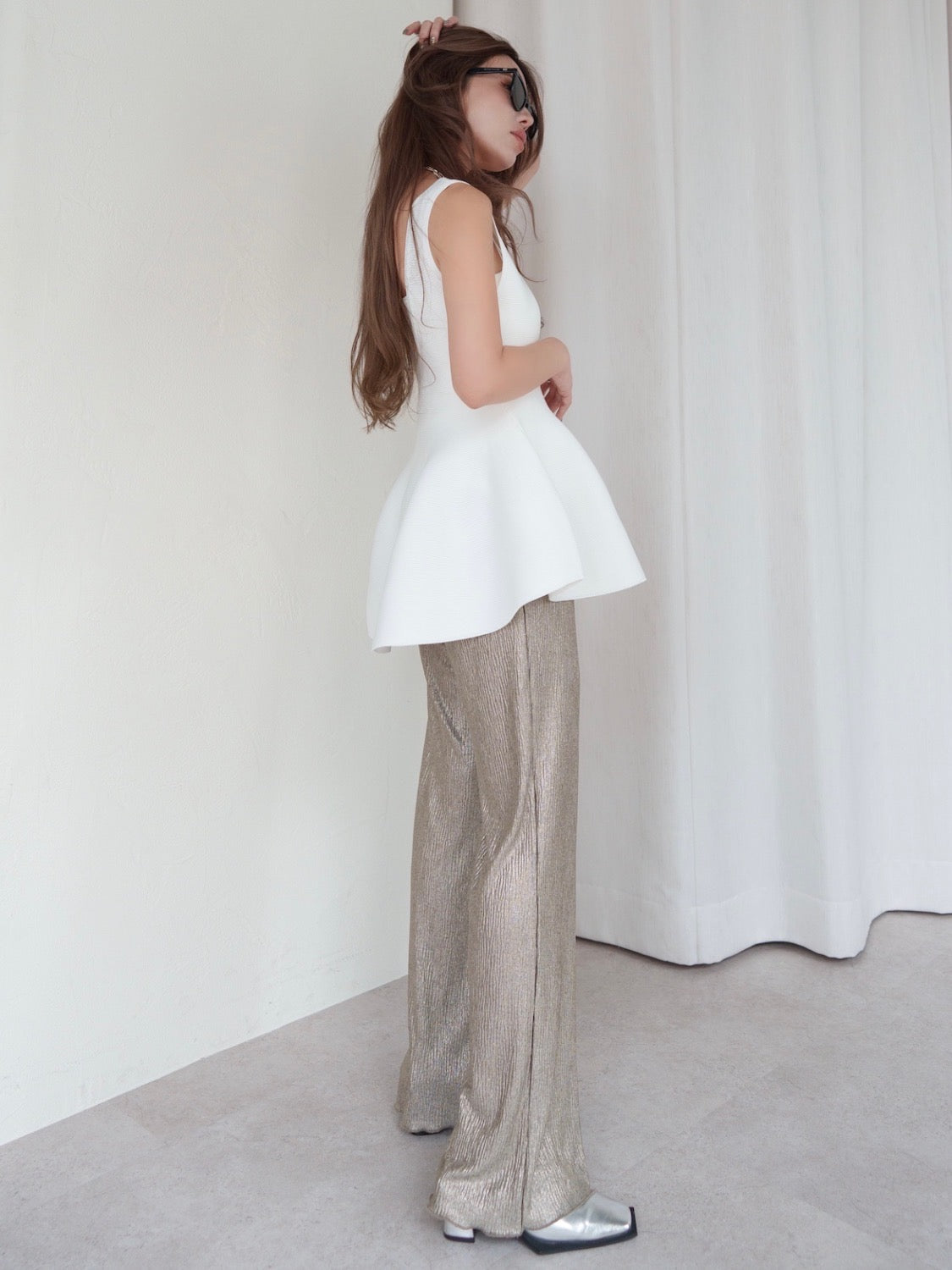 MODEL:159cm<br>COLOR:ホワイト