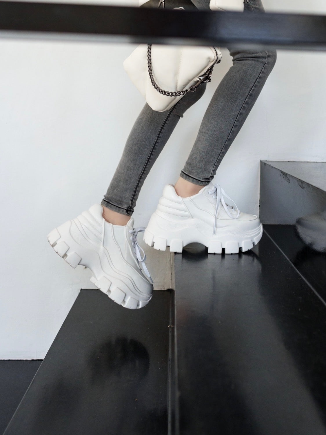 Volume ソール スニーカー