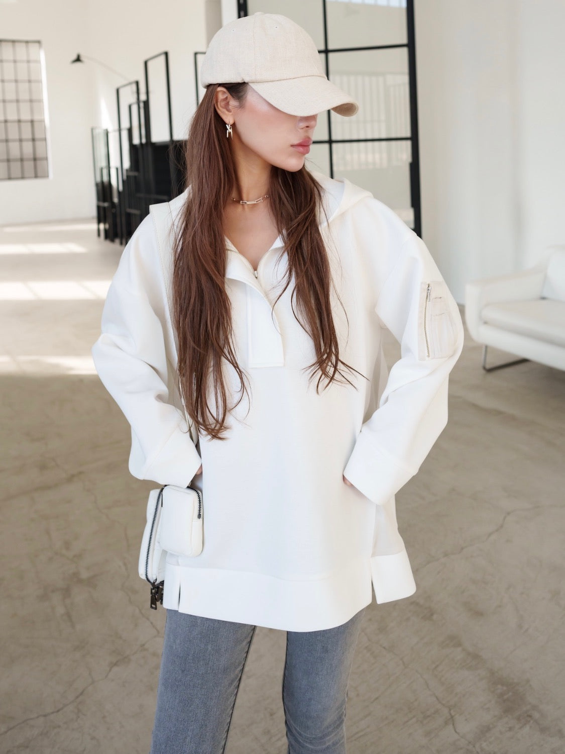 MODEL:159cm