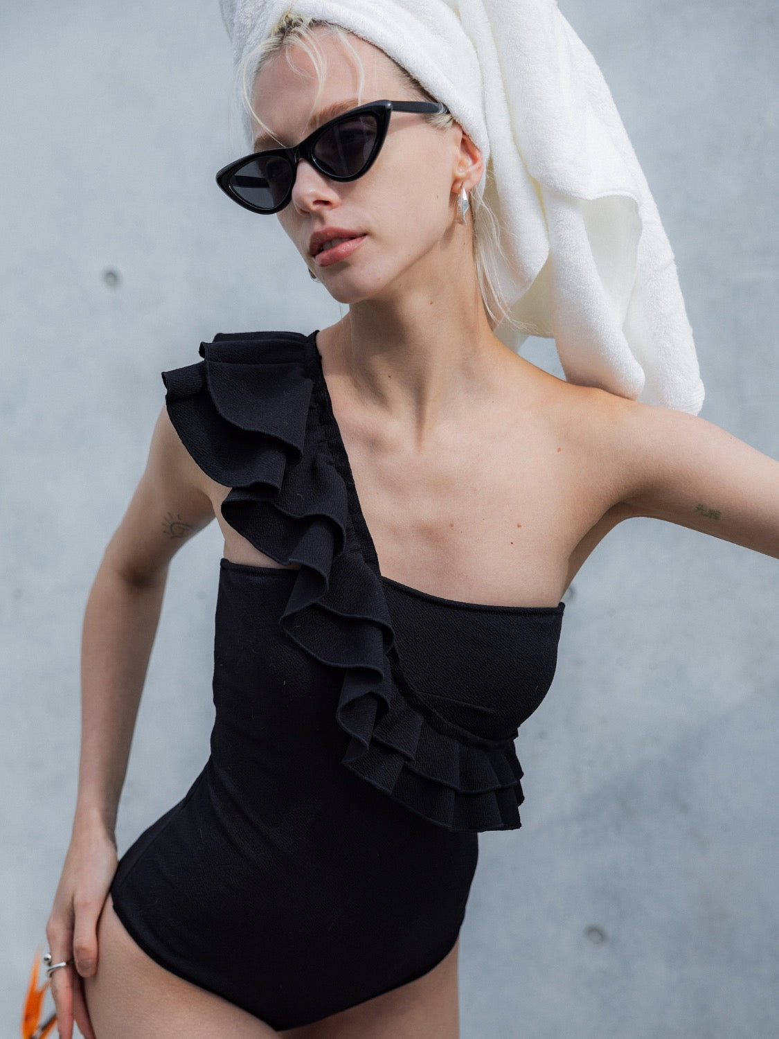 Volume Frill One Shoulder Dress