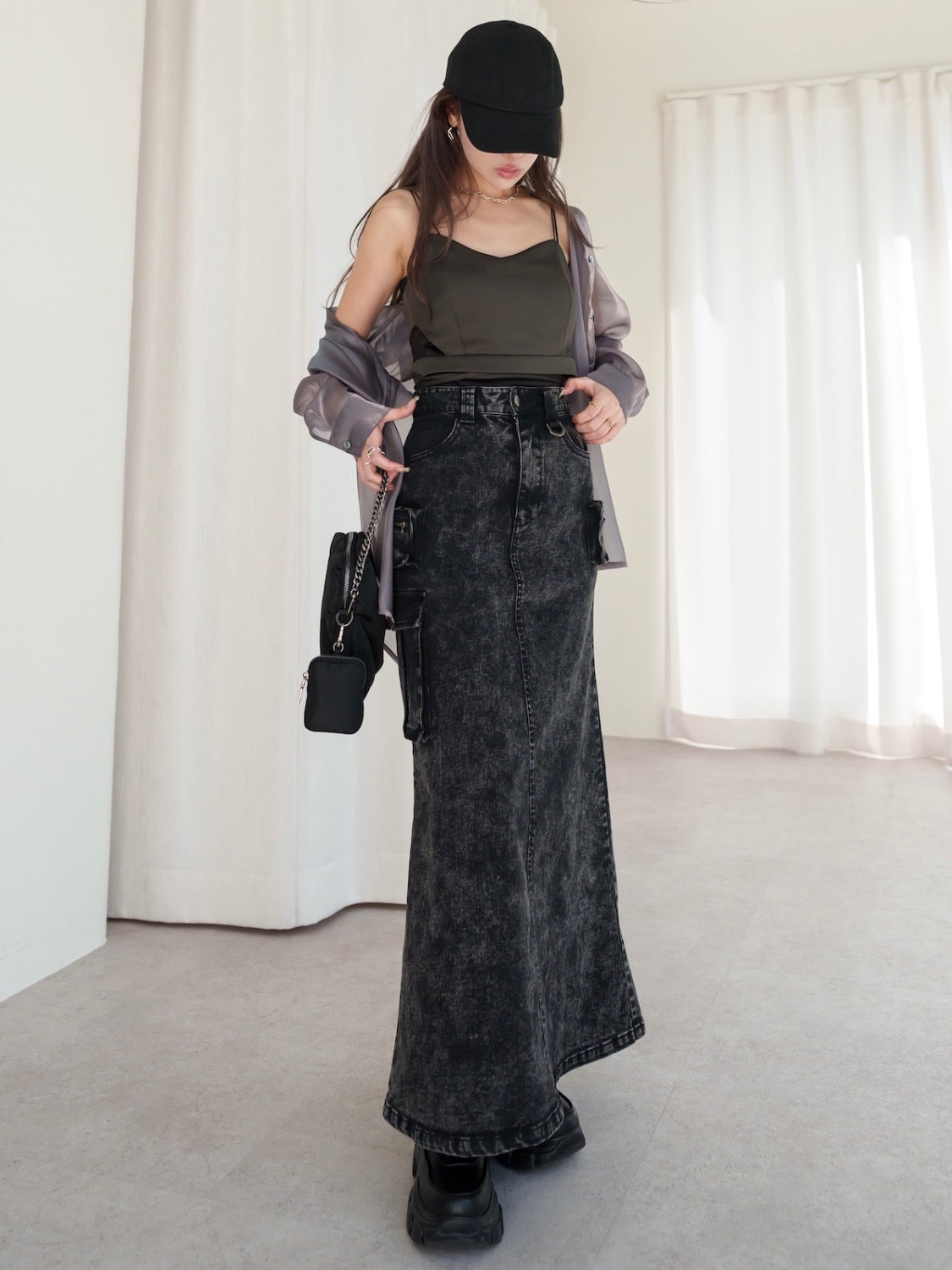 Smooth corset-like bustier