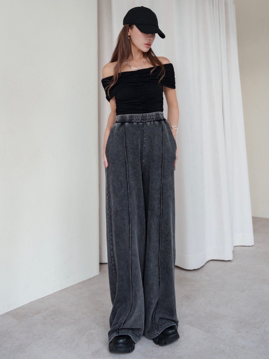 Vintage-like Relaxy Pants