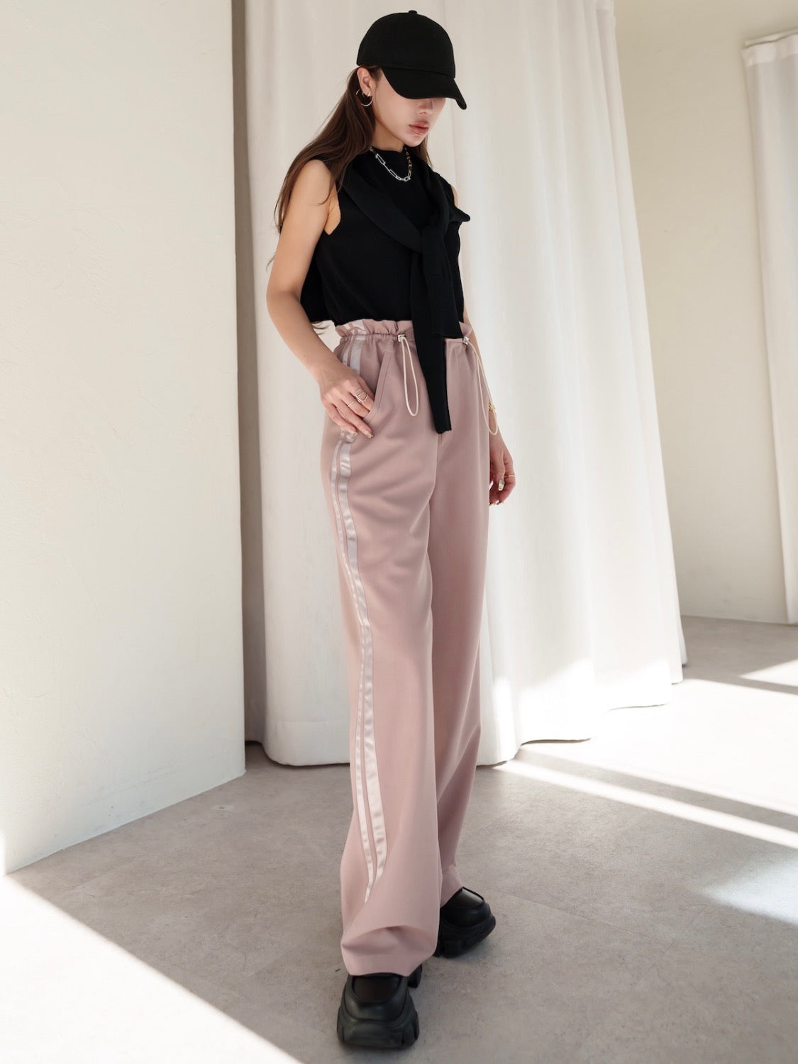 MODEL:159cm<br>COLOR:ピンク