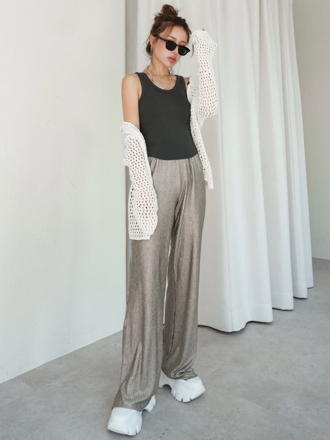 MODEL:159cm<br>COLOR:チャコール