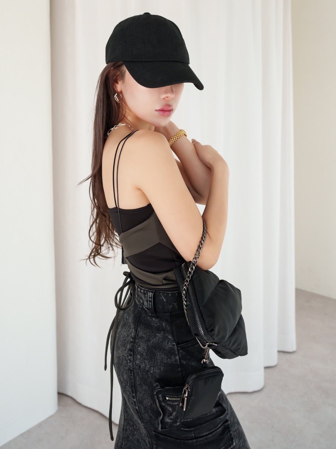 Smooth corset-like bustier