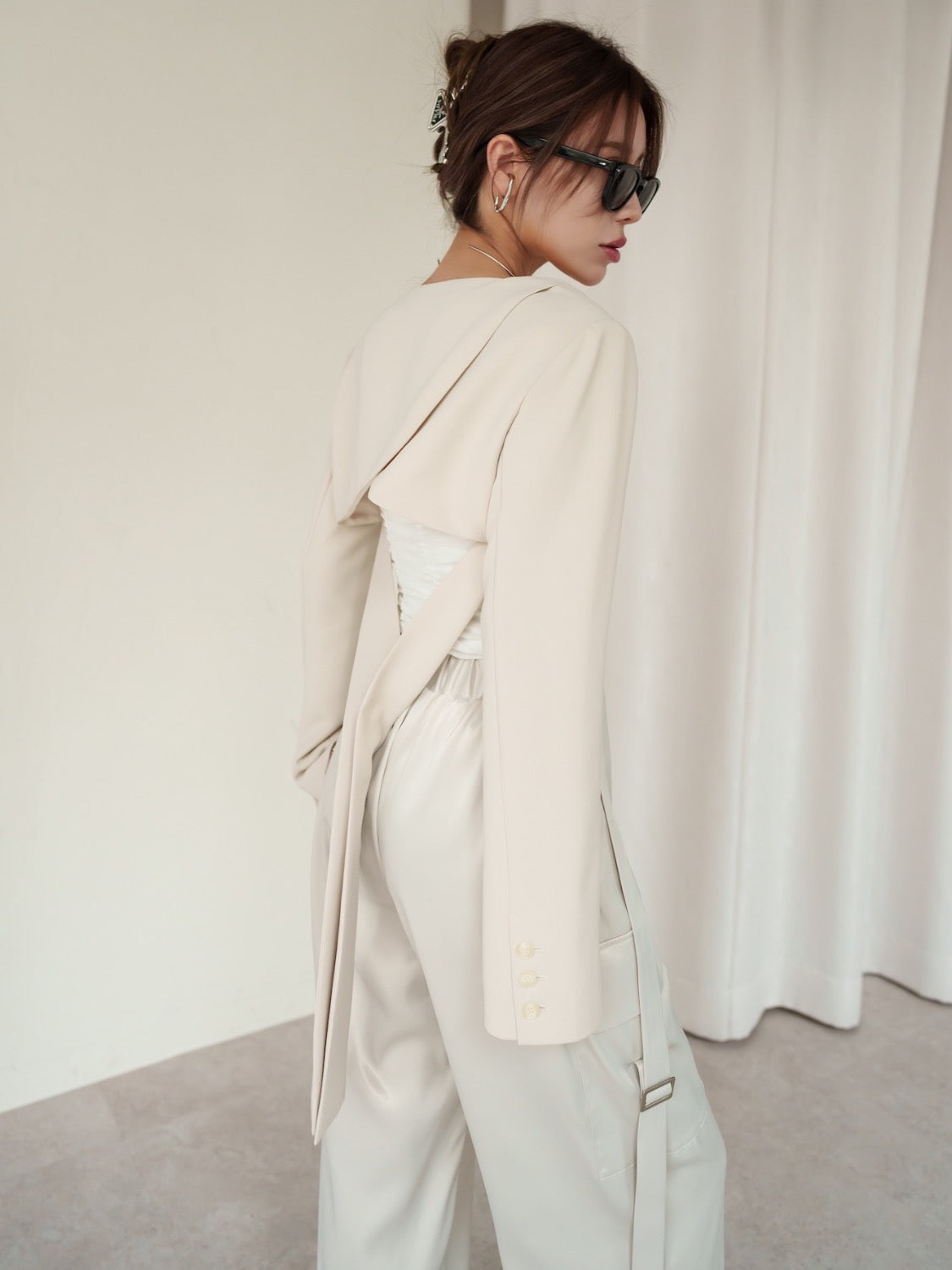 COLOR:ライトベージュ
