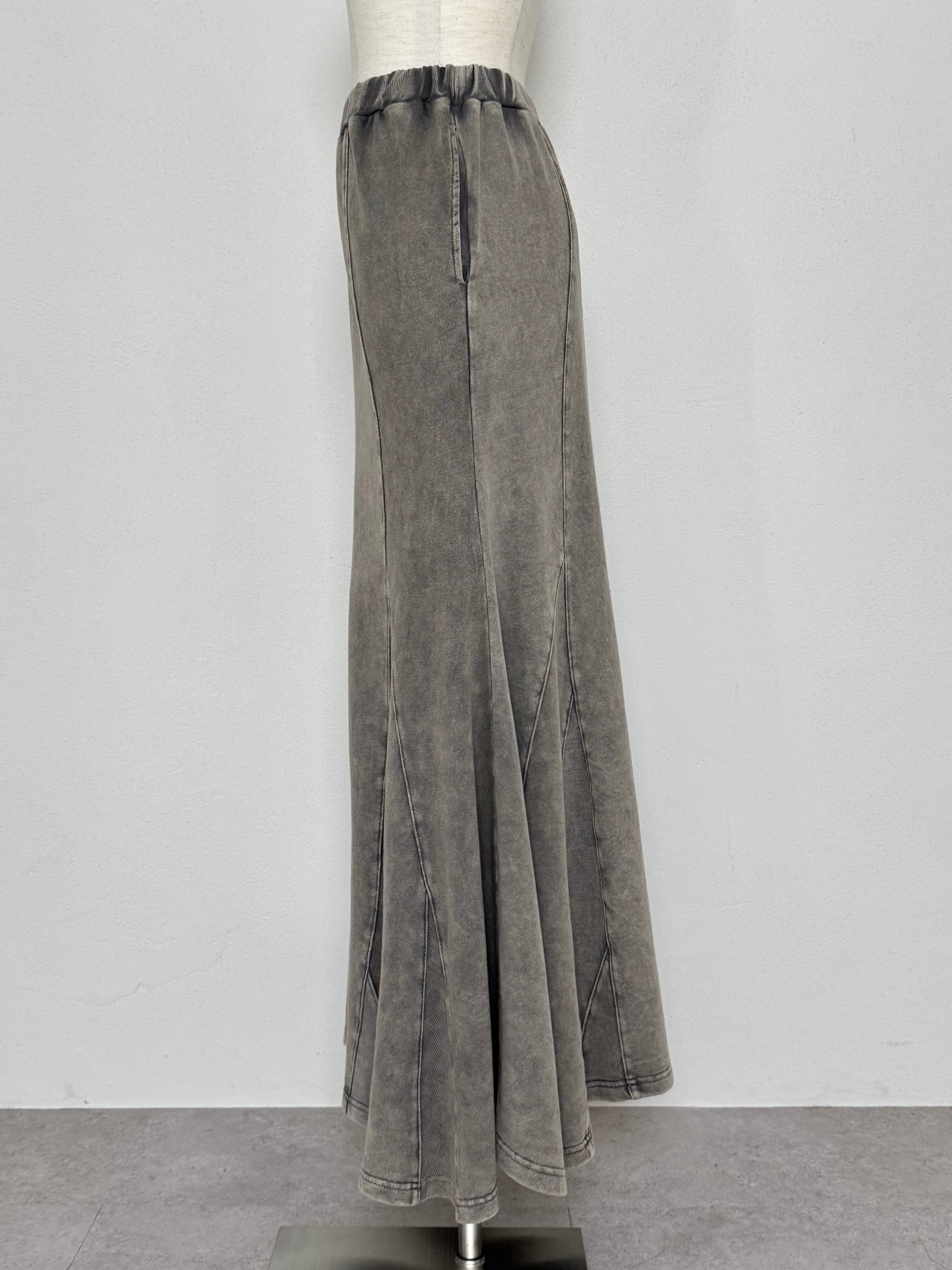 Pigment Sweat Mermaid Skirt Set-up
