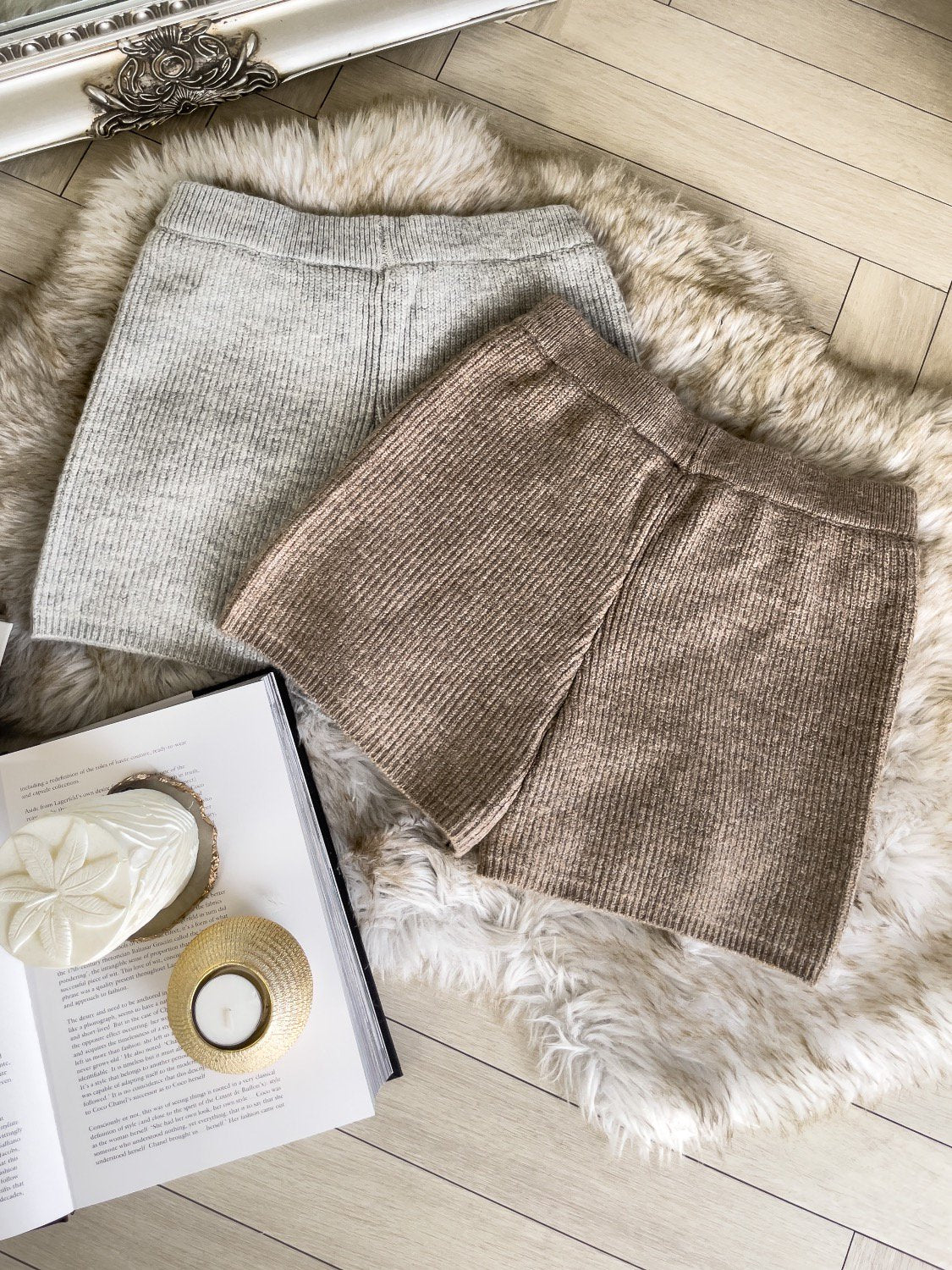 High-waist Rib Knit Short Pants