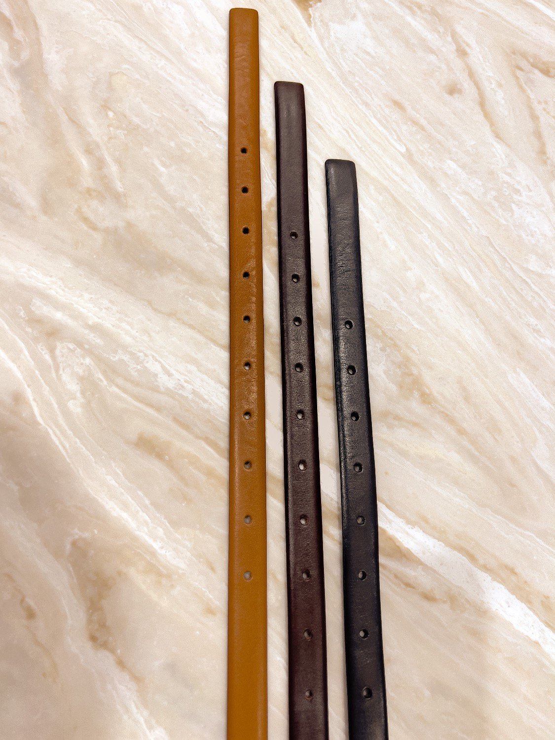 Square buckle leather belt