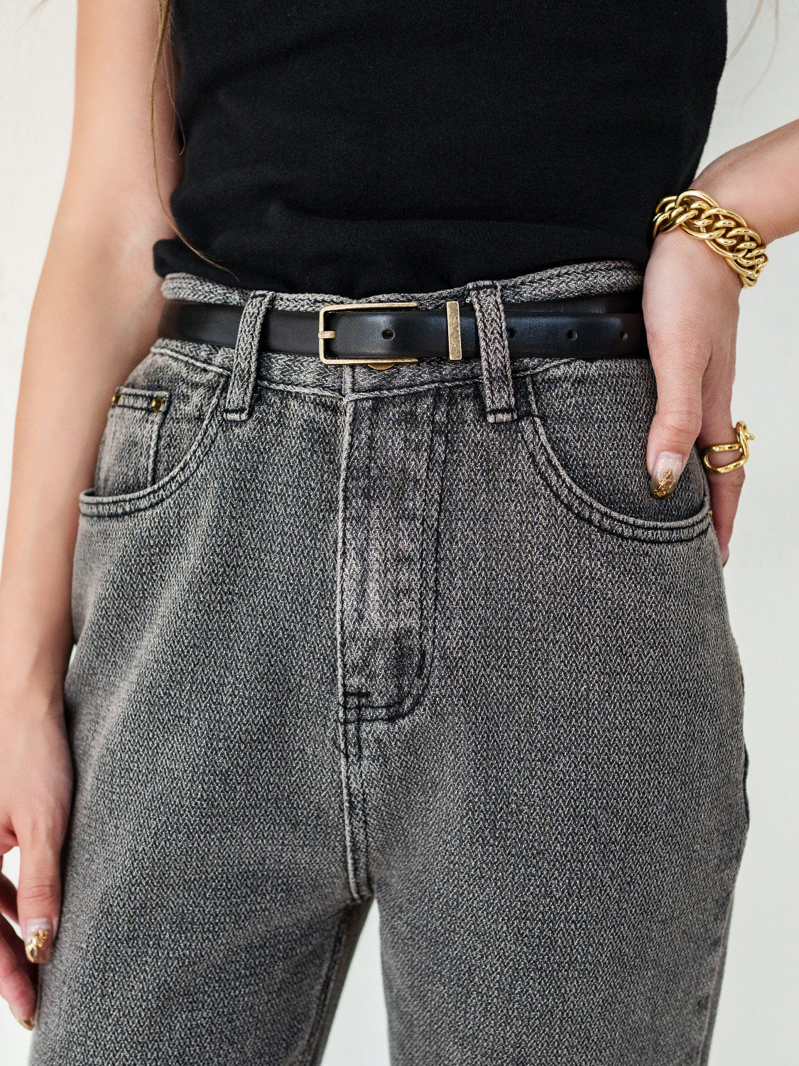 Square buckle leather belt