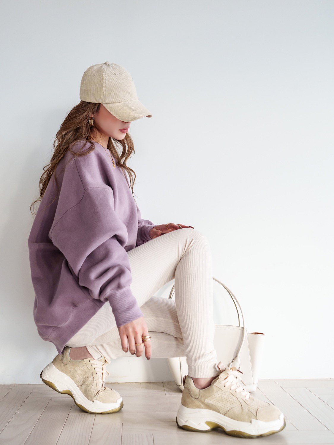 Nuance-color leather sneakers