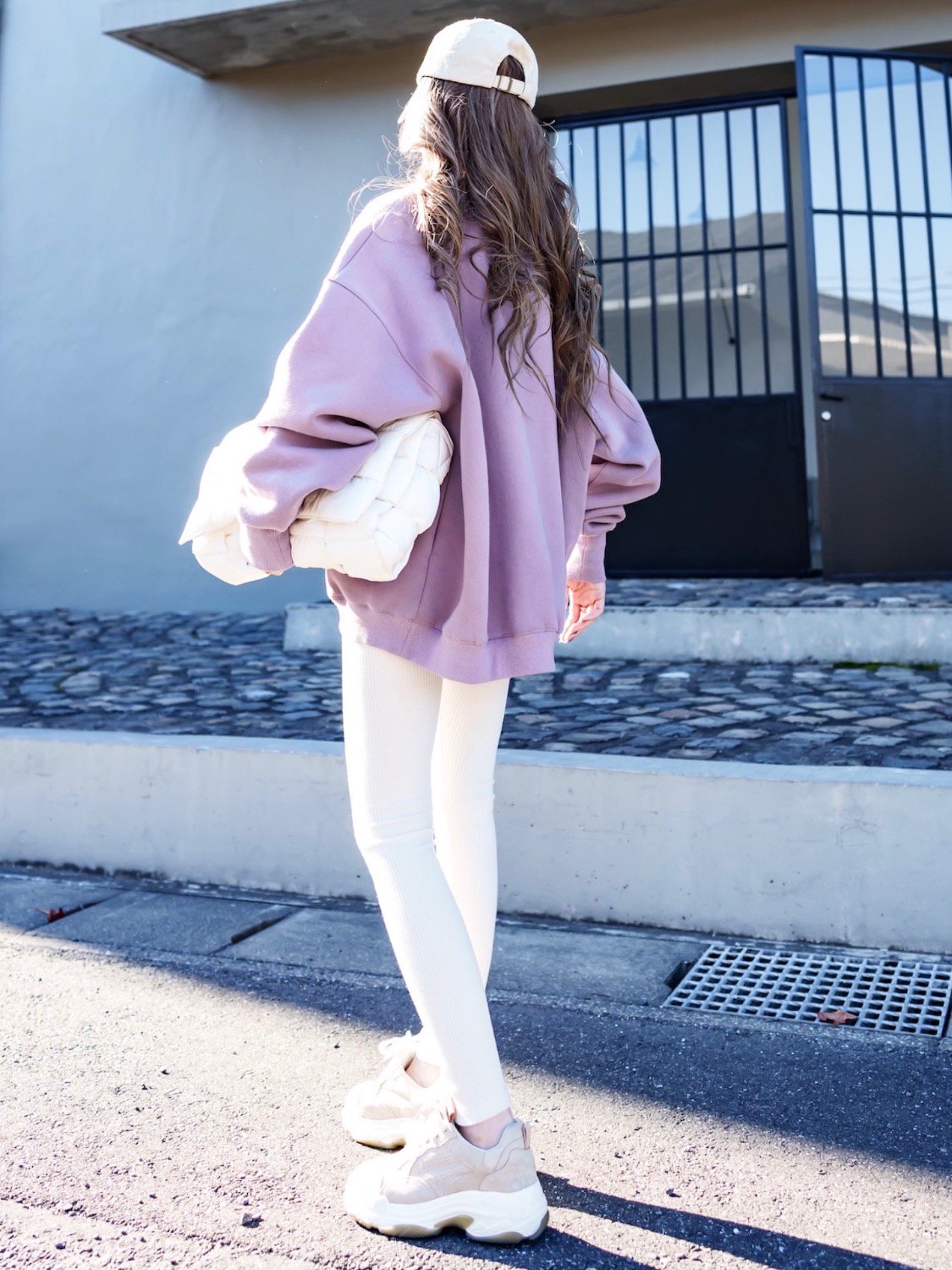 Nuance-color leather sneakers