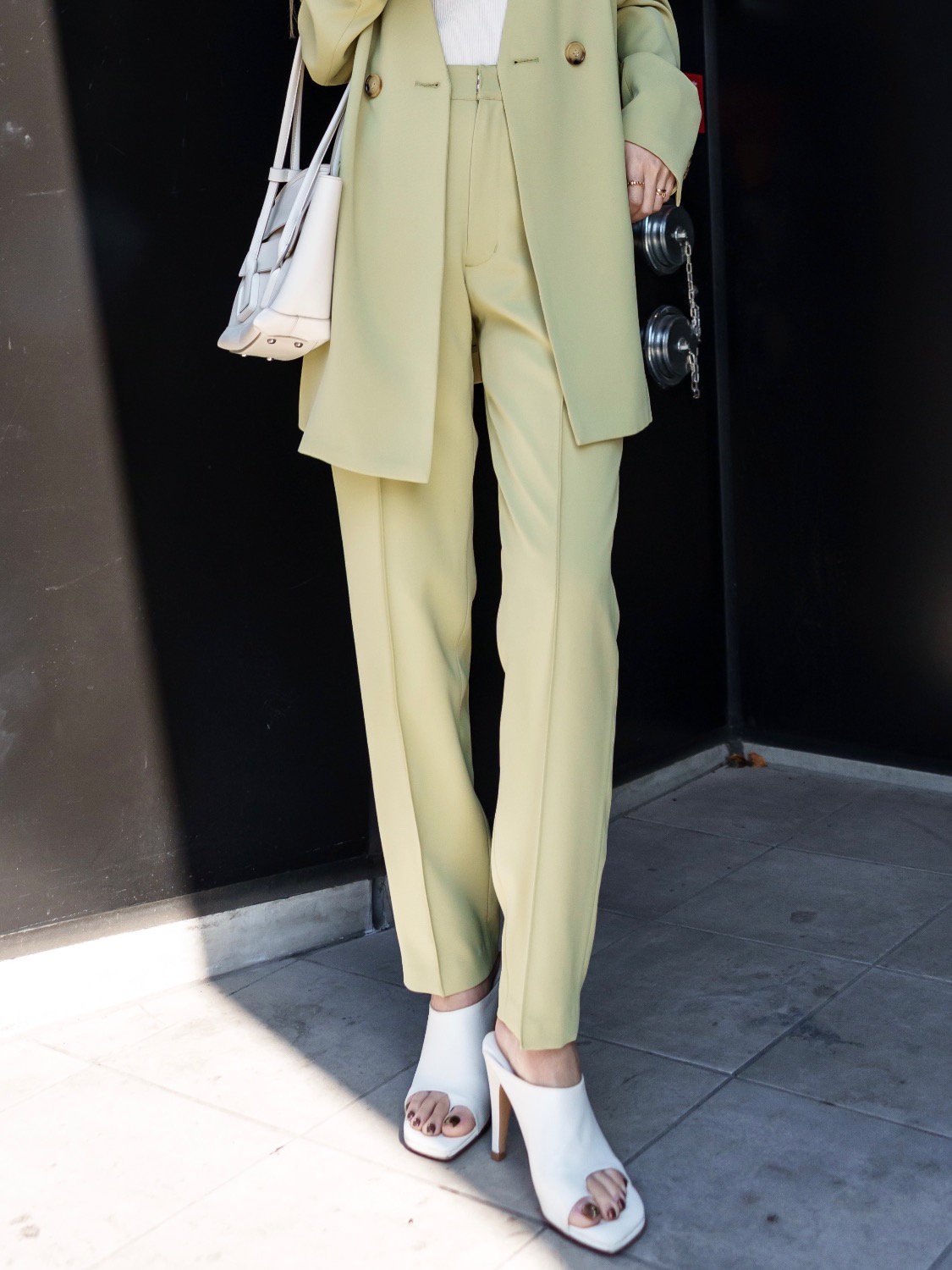 Center-seam tapered trousers