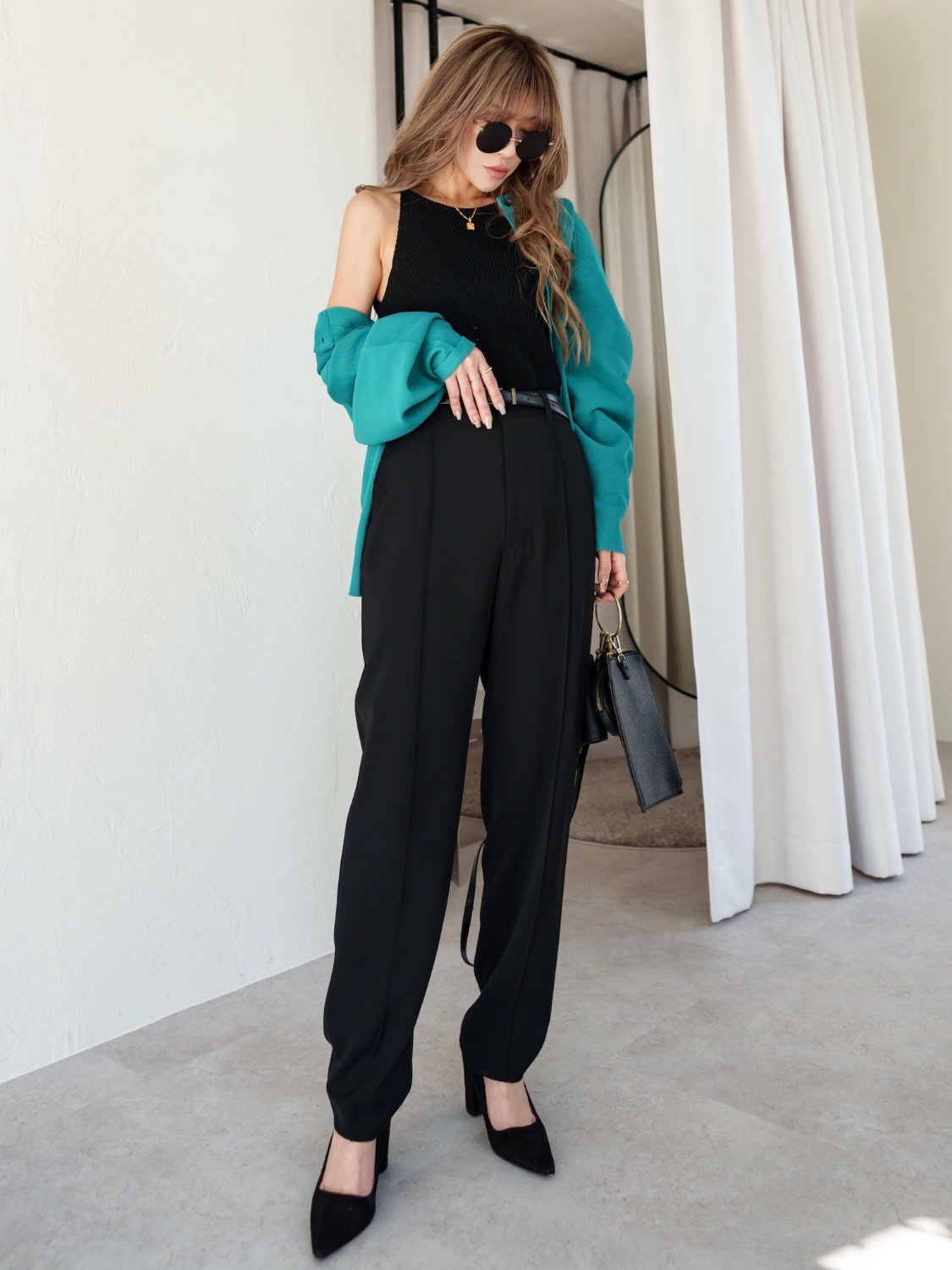 Center-seam テーパードパンツ